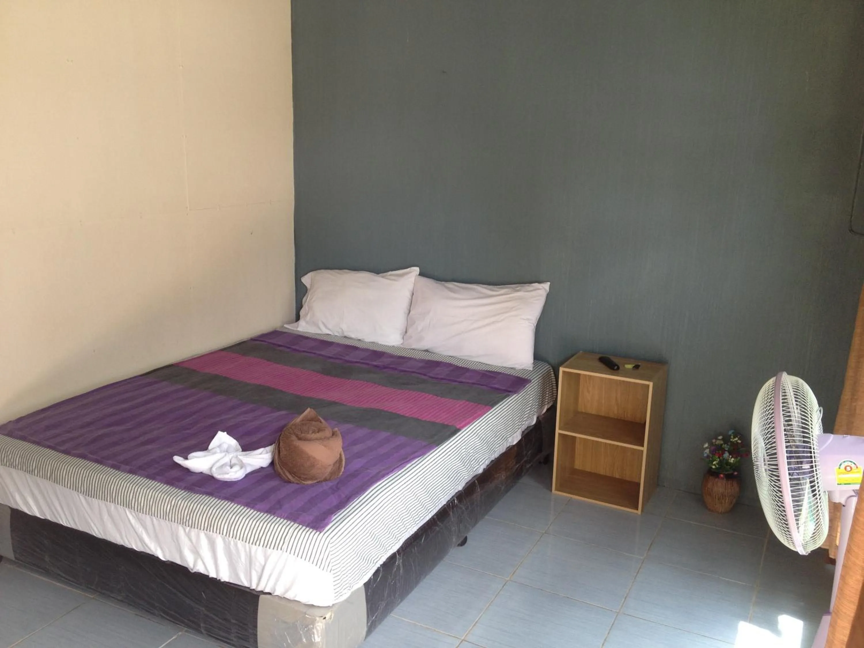 Bed in Lanta Complex