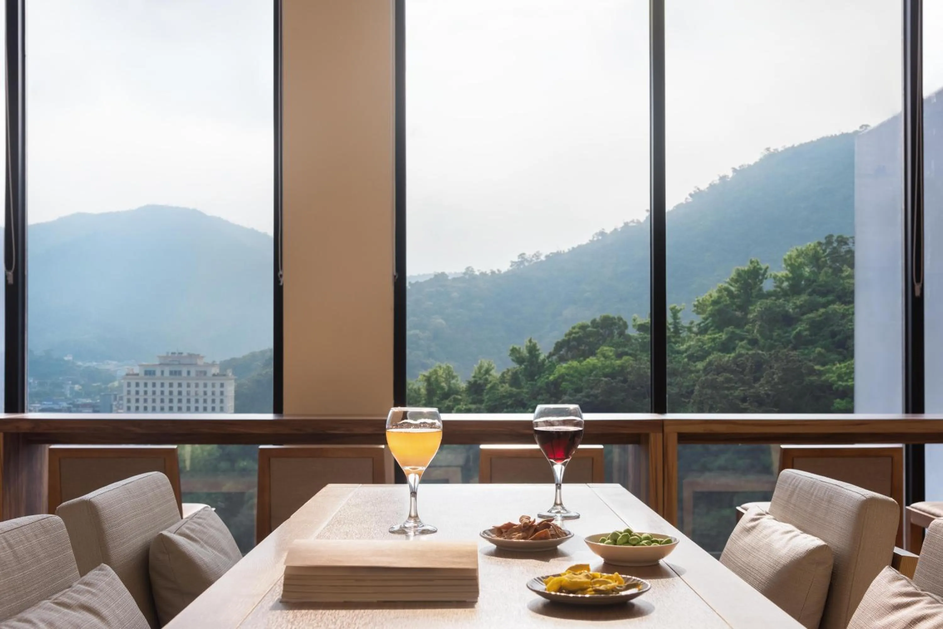 Food in Lakeshore Hotel Suao