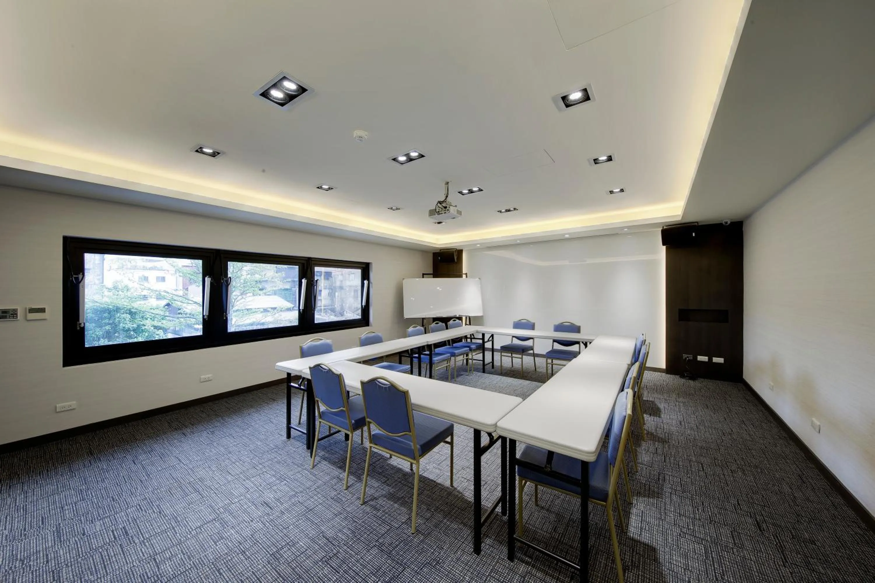 Meeting/conference room in Lakeshore Hotel Suao