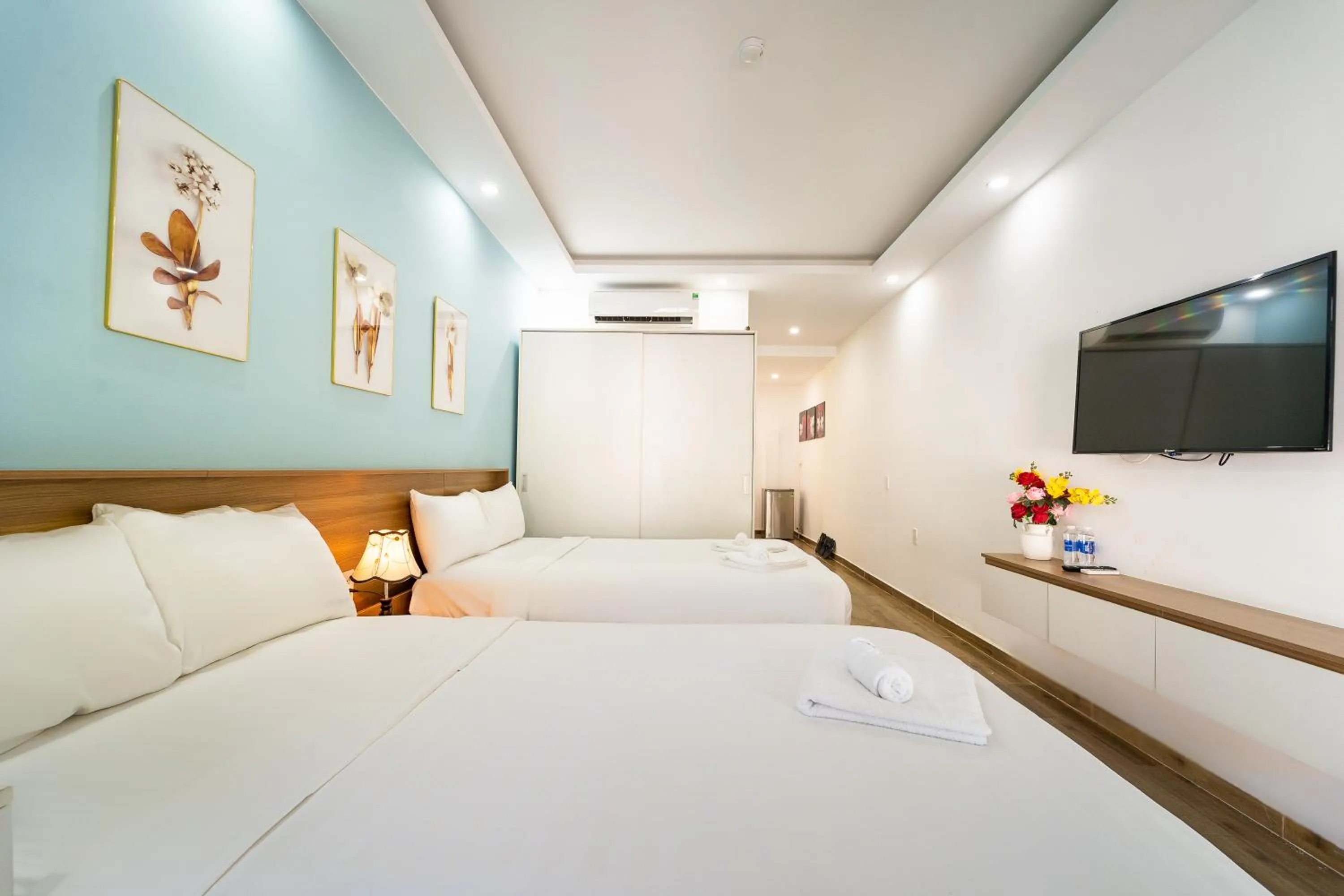 Communal lounge/ TV room, Bed in Rum Resort Phu Quoc