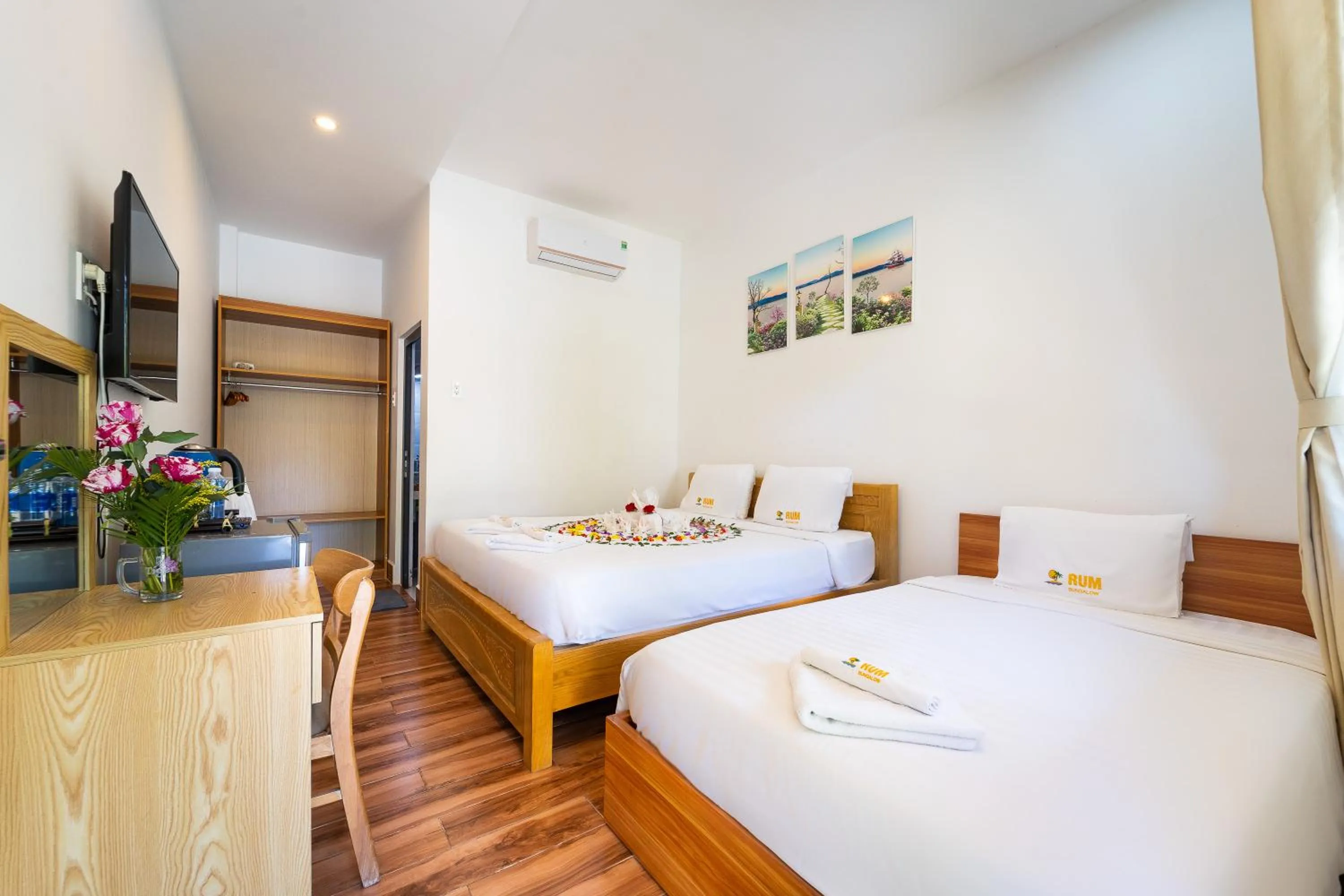 TV and multimedia, Bed in Rum Resort Phu Quoc