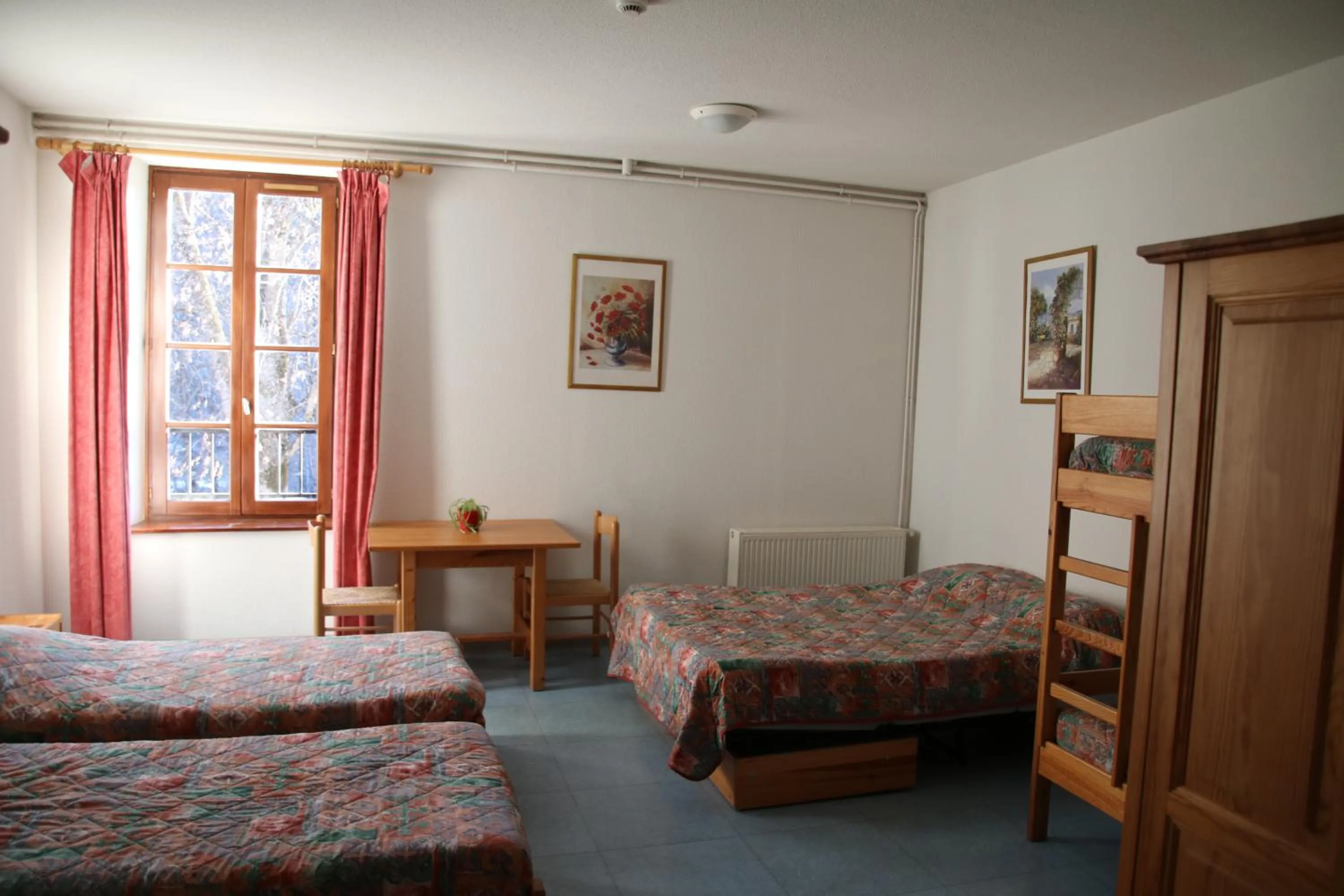 Photo of the whole room, Bed in Gite et camping Ascou La Forge
