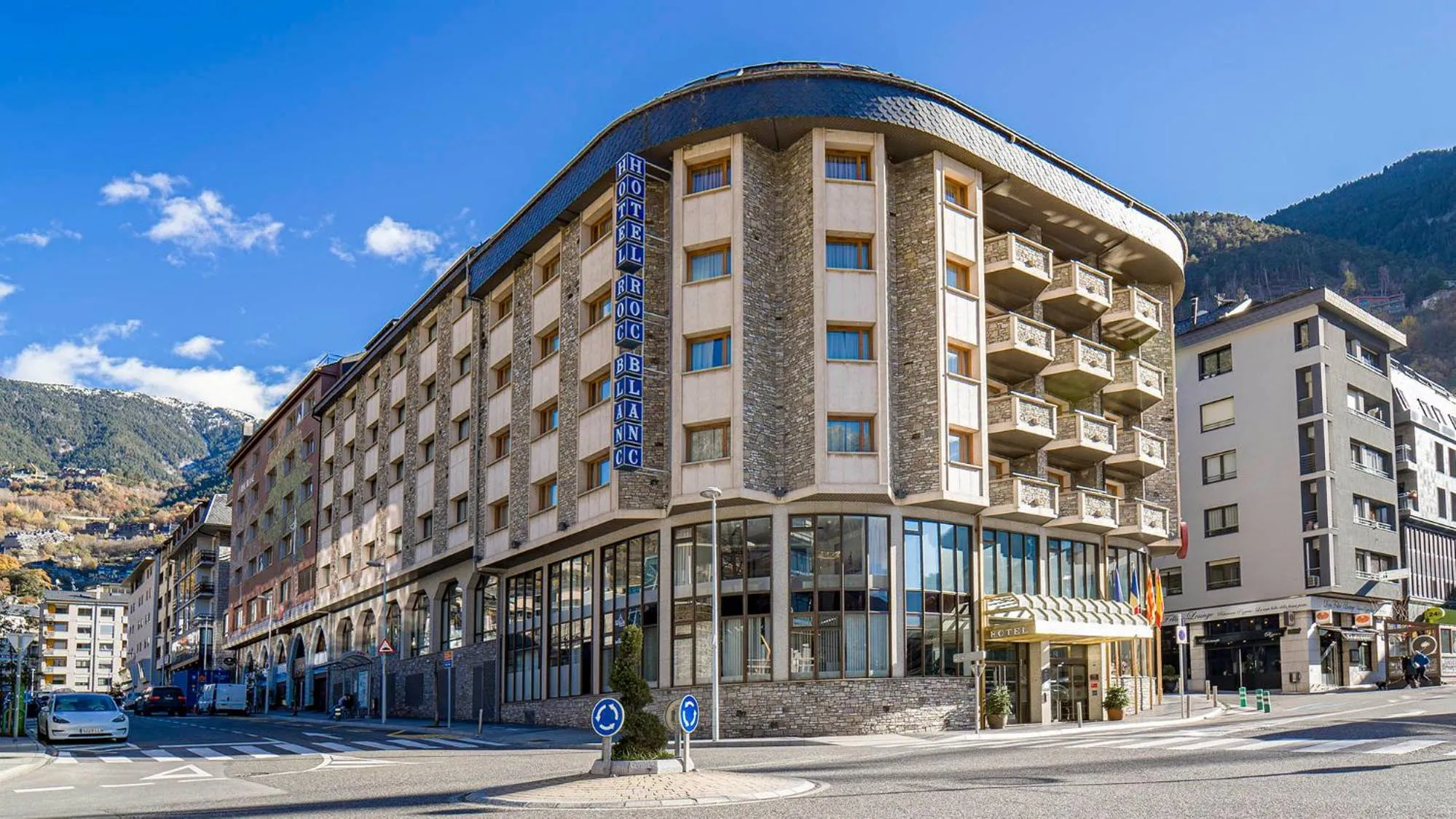 Facade/entrance in Roc Blanc Hotel & Spa