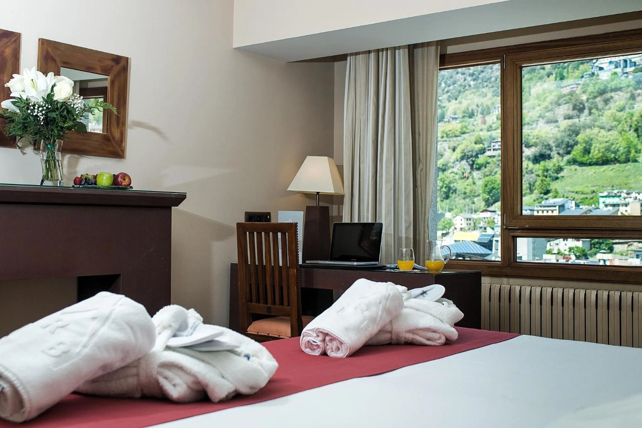 Photo of the whole room, Bed in Roc Blanc Hotel & Spa