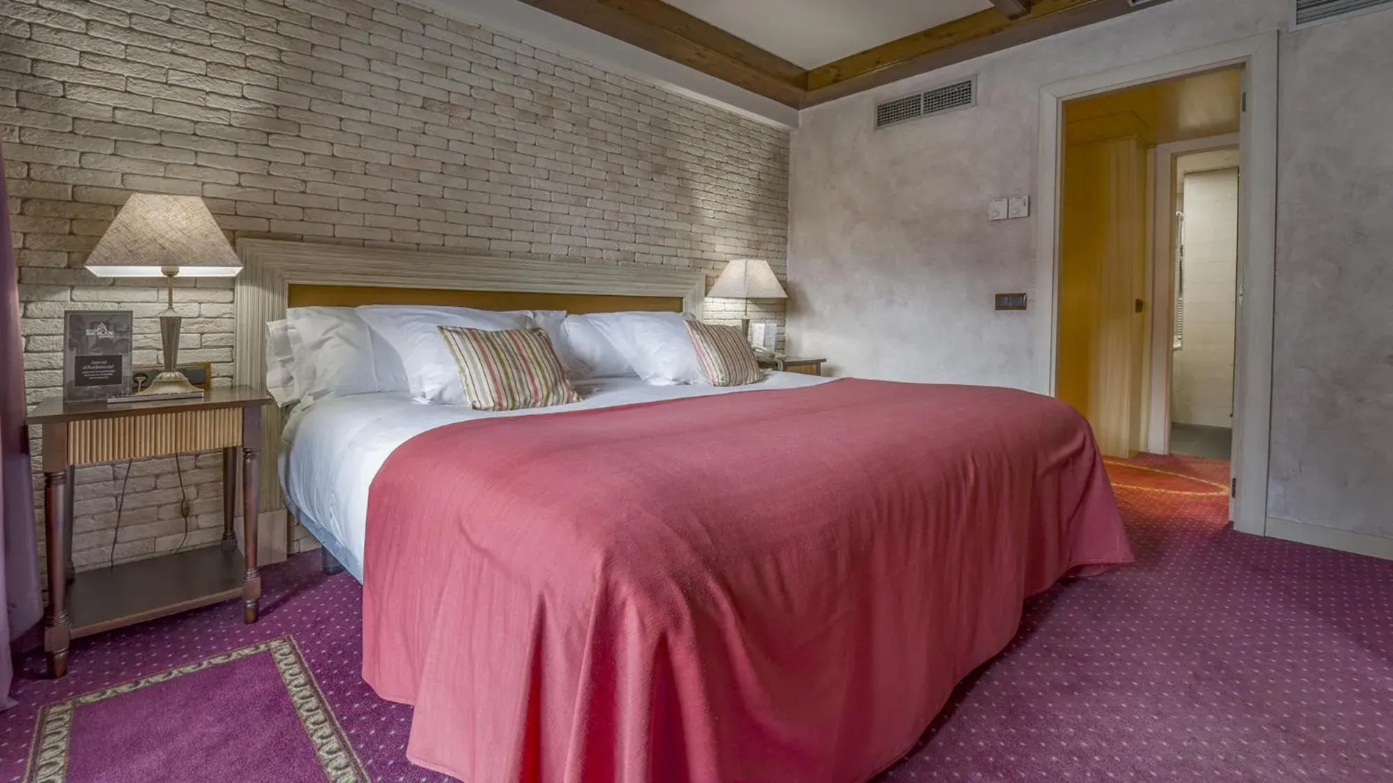 Suite in Roc Blanc Hotel & Spa Suite in Roc Blanc Hotel & Spa