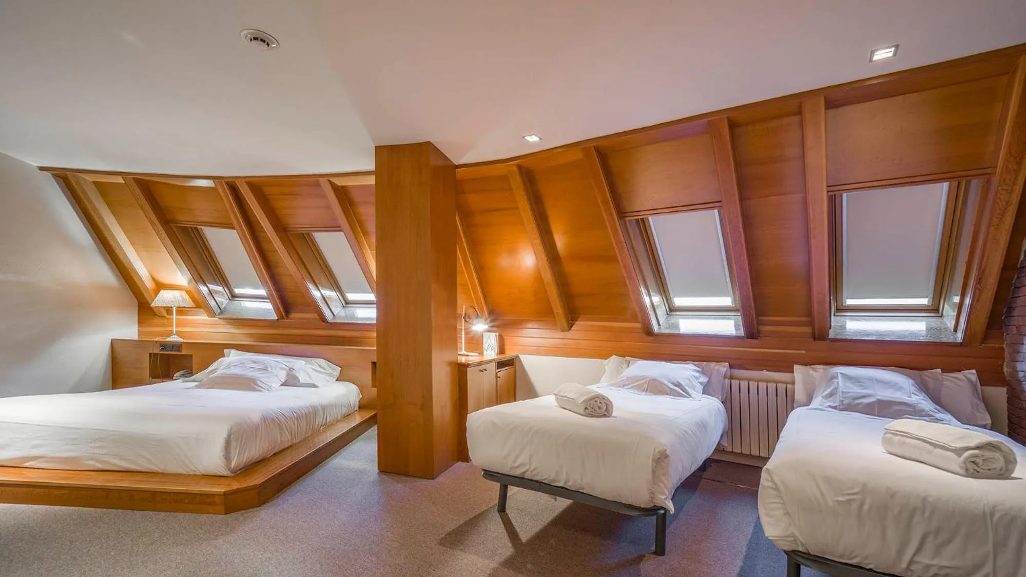 Photo of the whole room, Bed in Roc Blanc Hotel & Spa