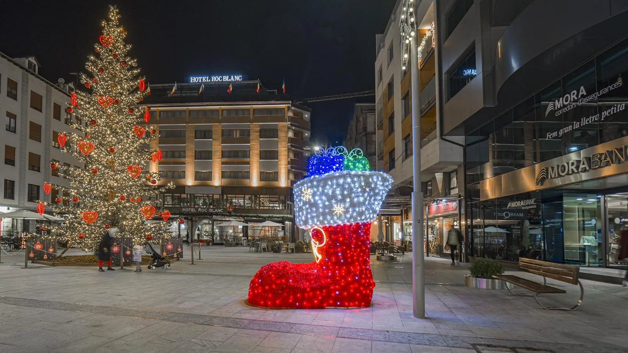 Area and facilities in Roc Blanc Hotel & Spa