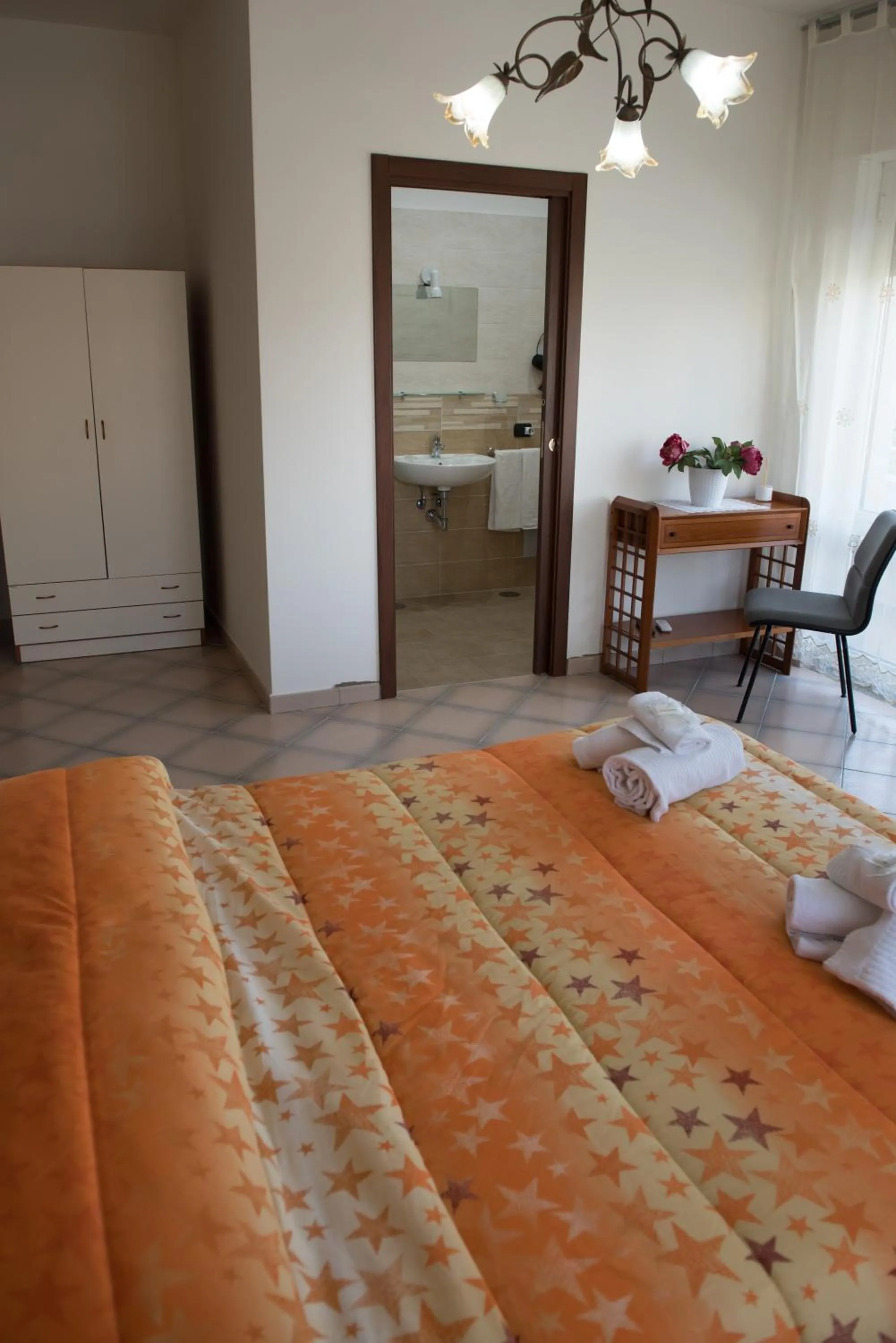 Photo of the whole room, Bed in AreA DomuS