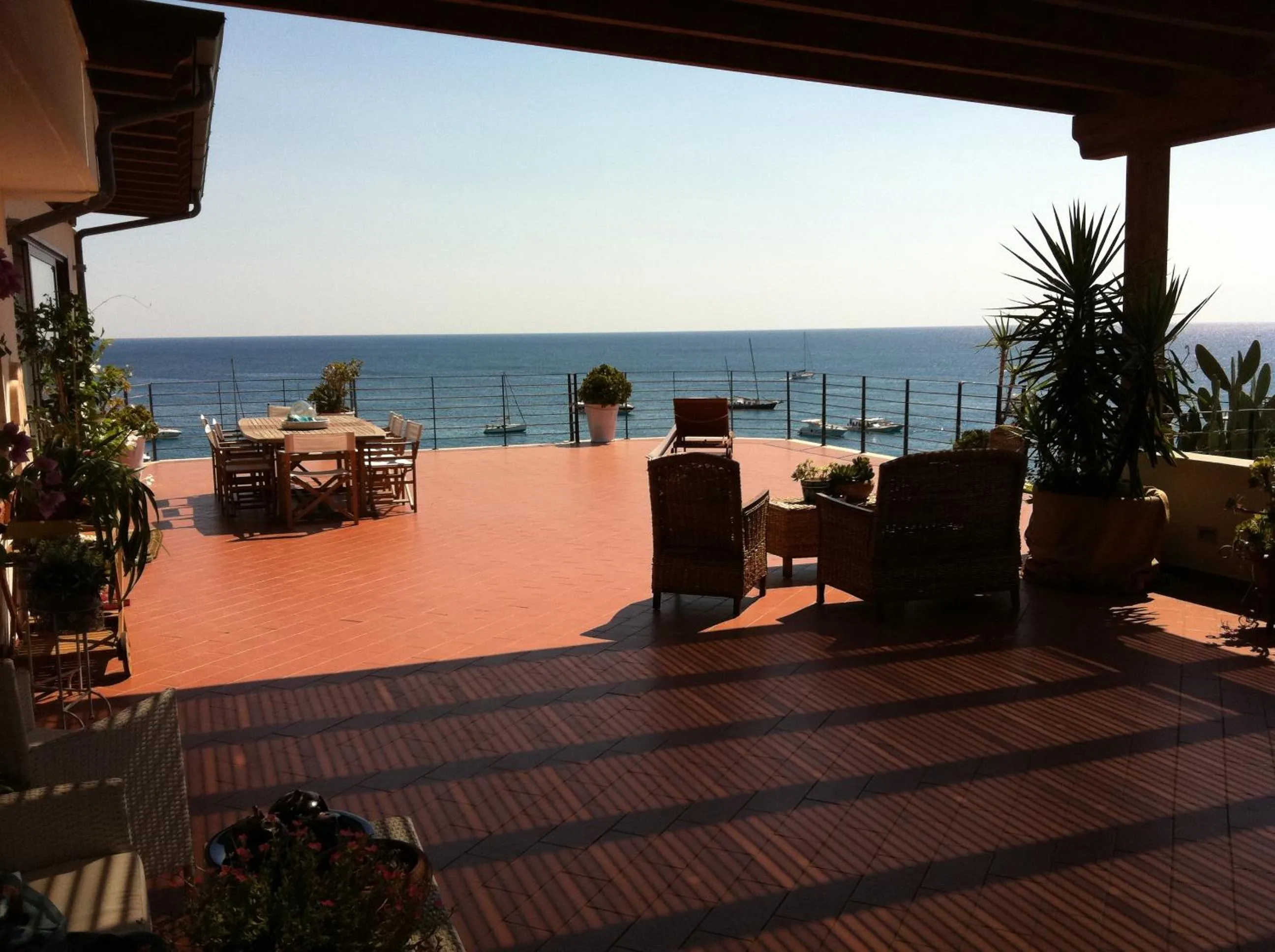 Patio in Palace Blu Mare