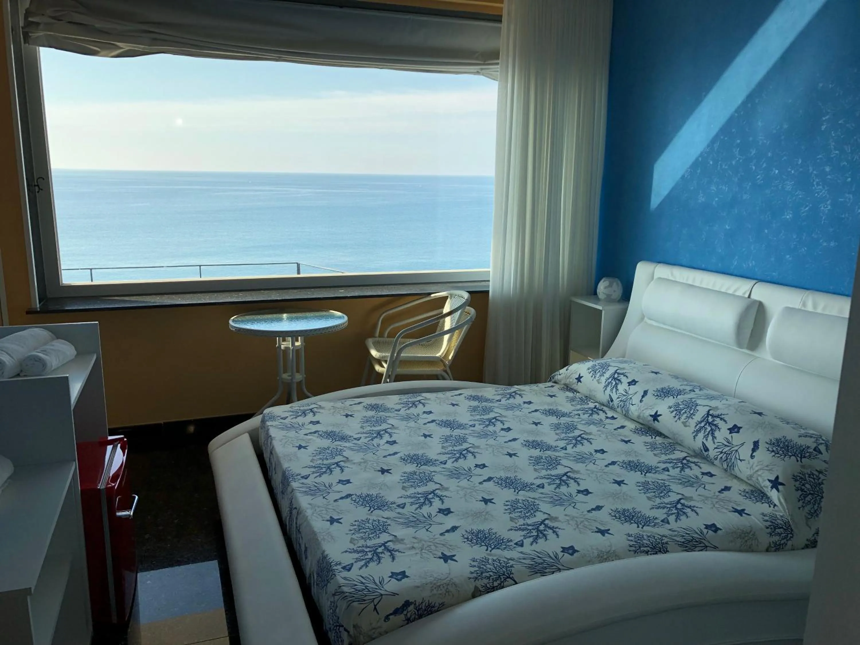 Bed in Palace Blu Mare