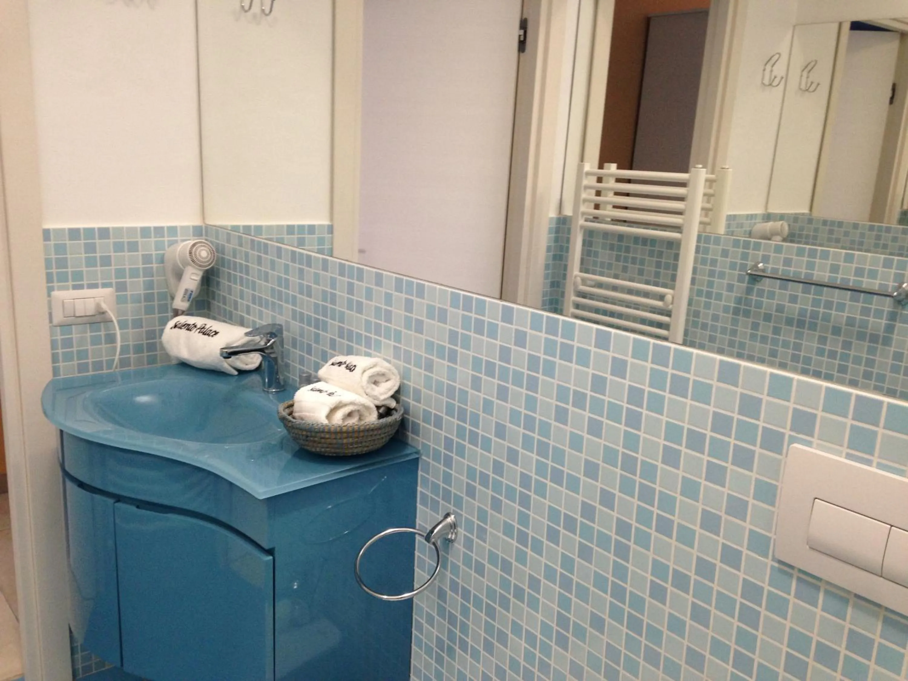 Bathroom in Palace Blu Mare