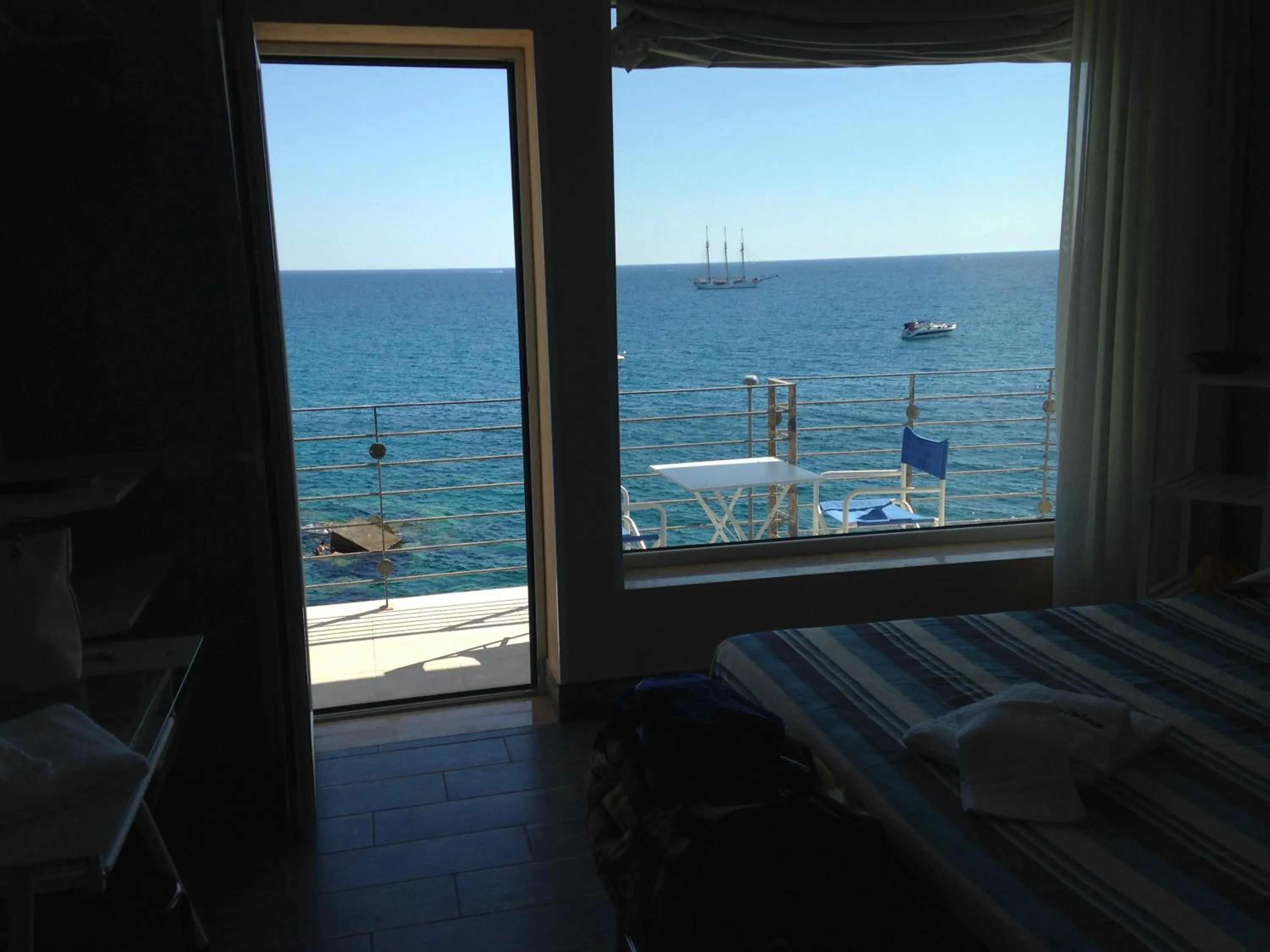 Bed in Palace Blu Mare