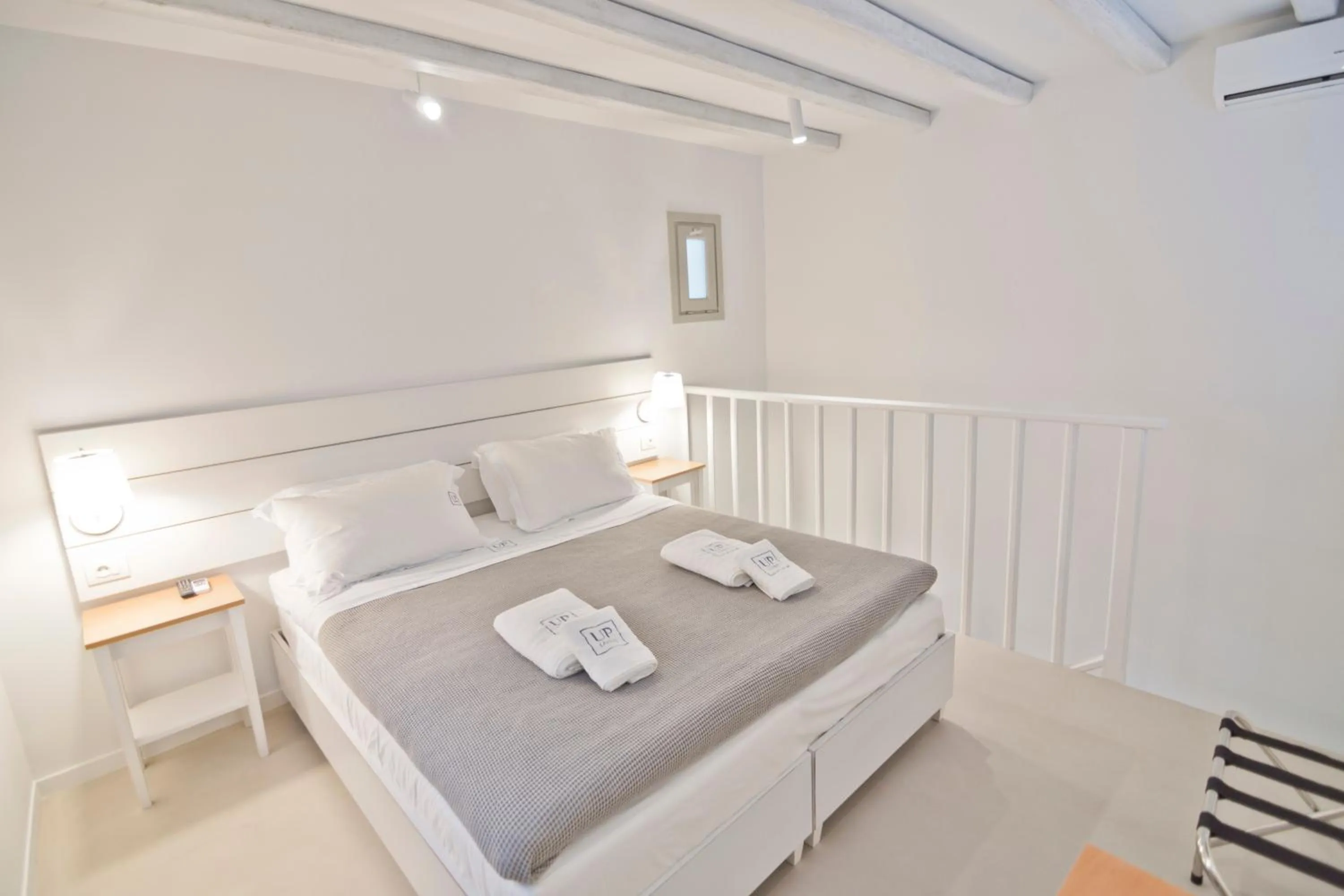 Bed in Lindos Comfy Suites