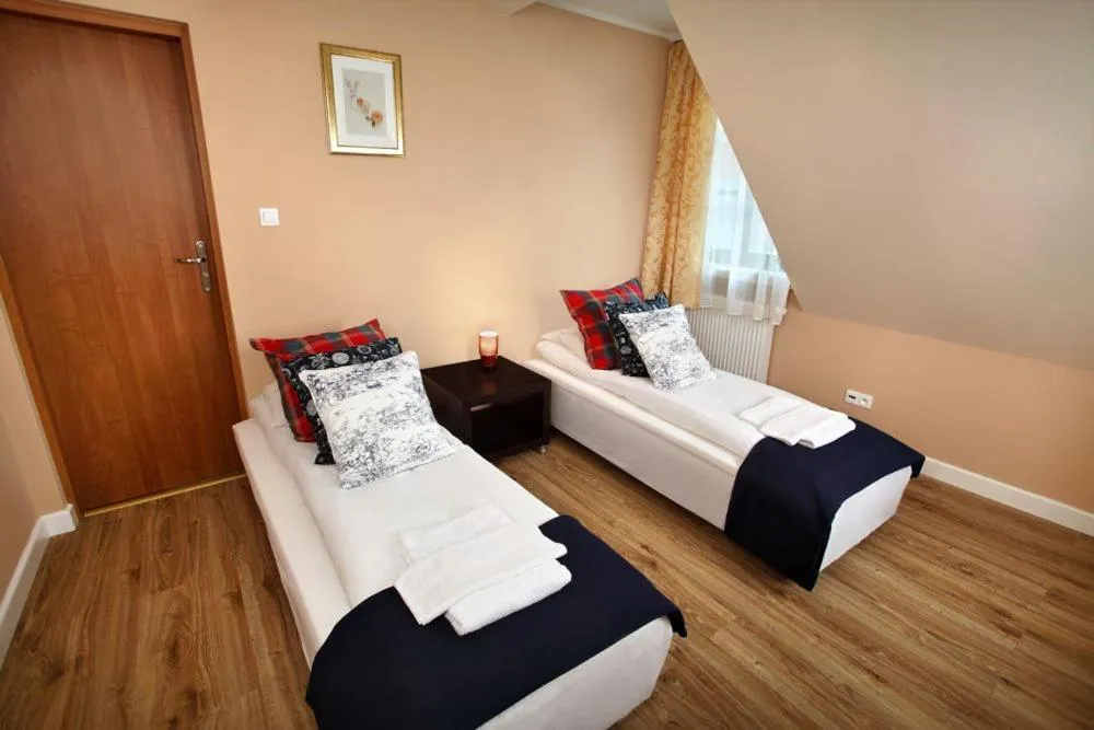 Farma Many B&B, noclegi Suntago & DeepSpot