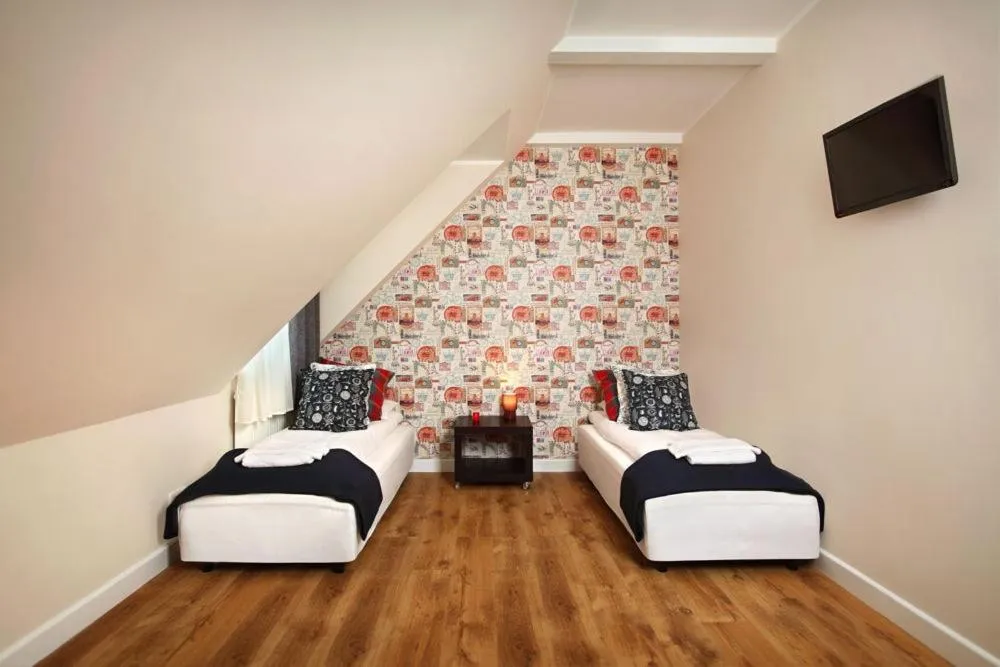 Photo of the whole room in Farma Many B&B, noclegi Suntago & DeepSpot