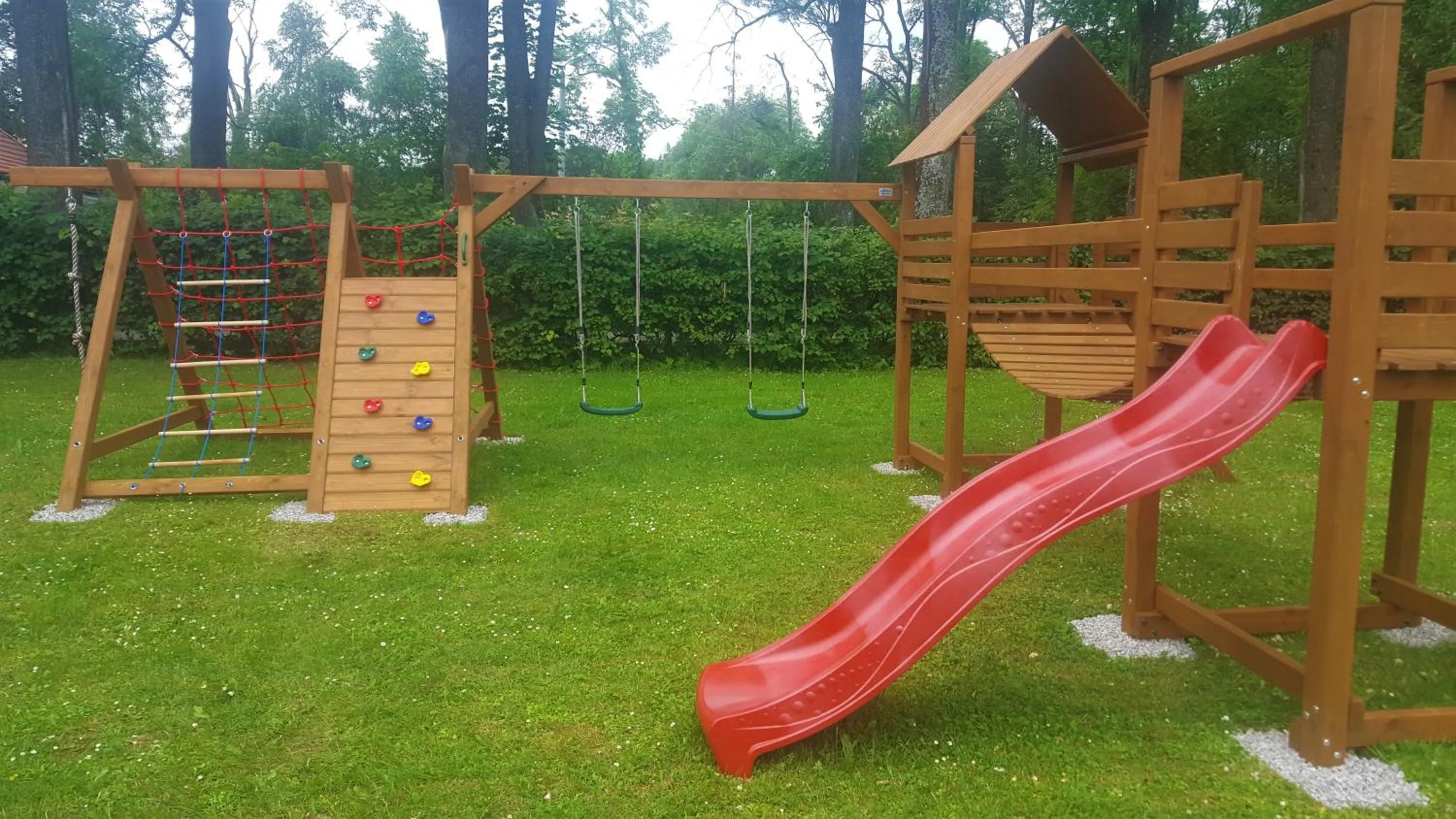 Children play ground in Farma Many B&B, noclegi Suntago & DeepSpot