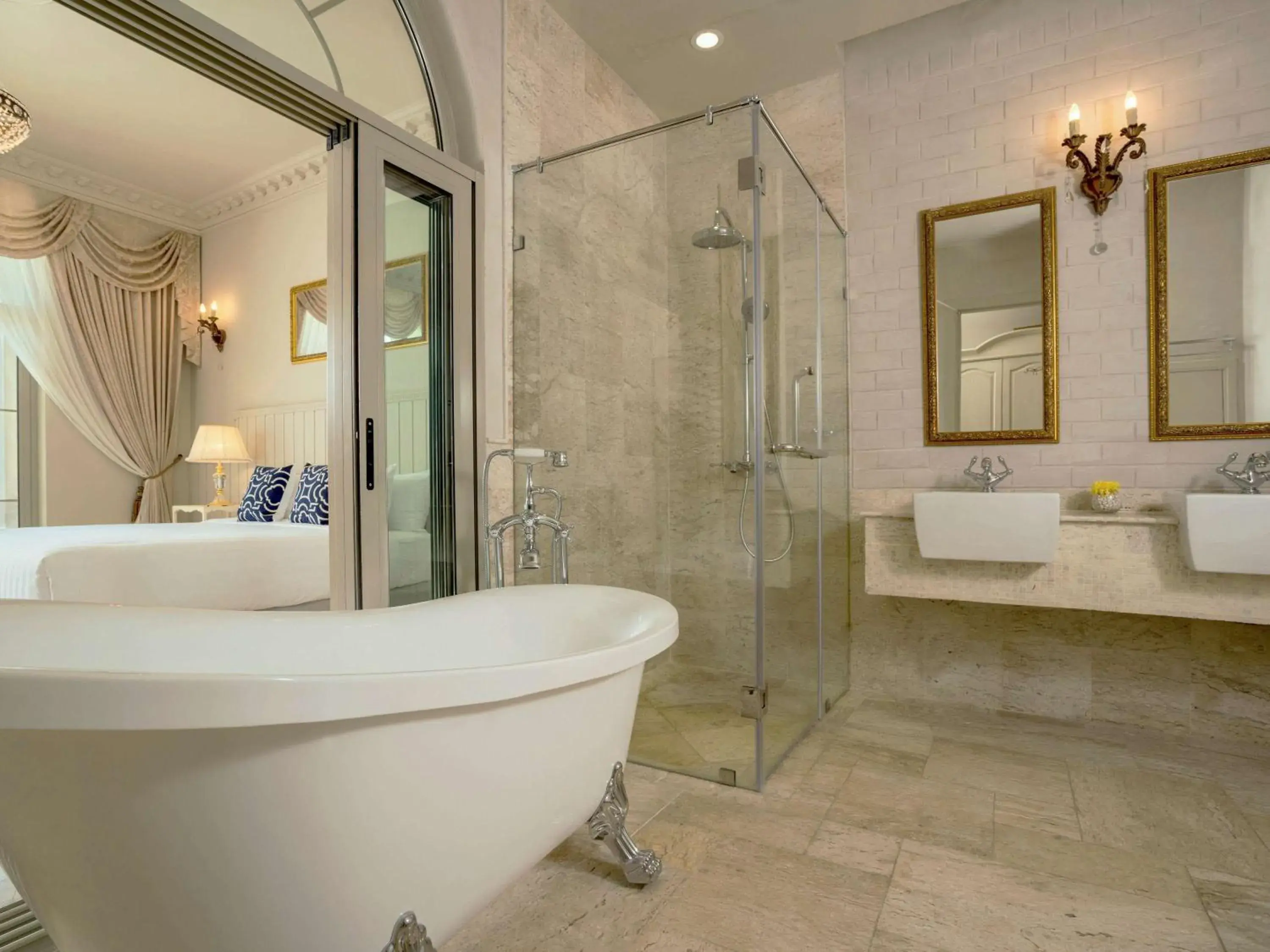 Ozone Suite in Mövenpick Resort Khao Yai Ozone Suite in Mövenpick Resort Khao Yai