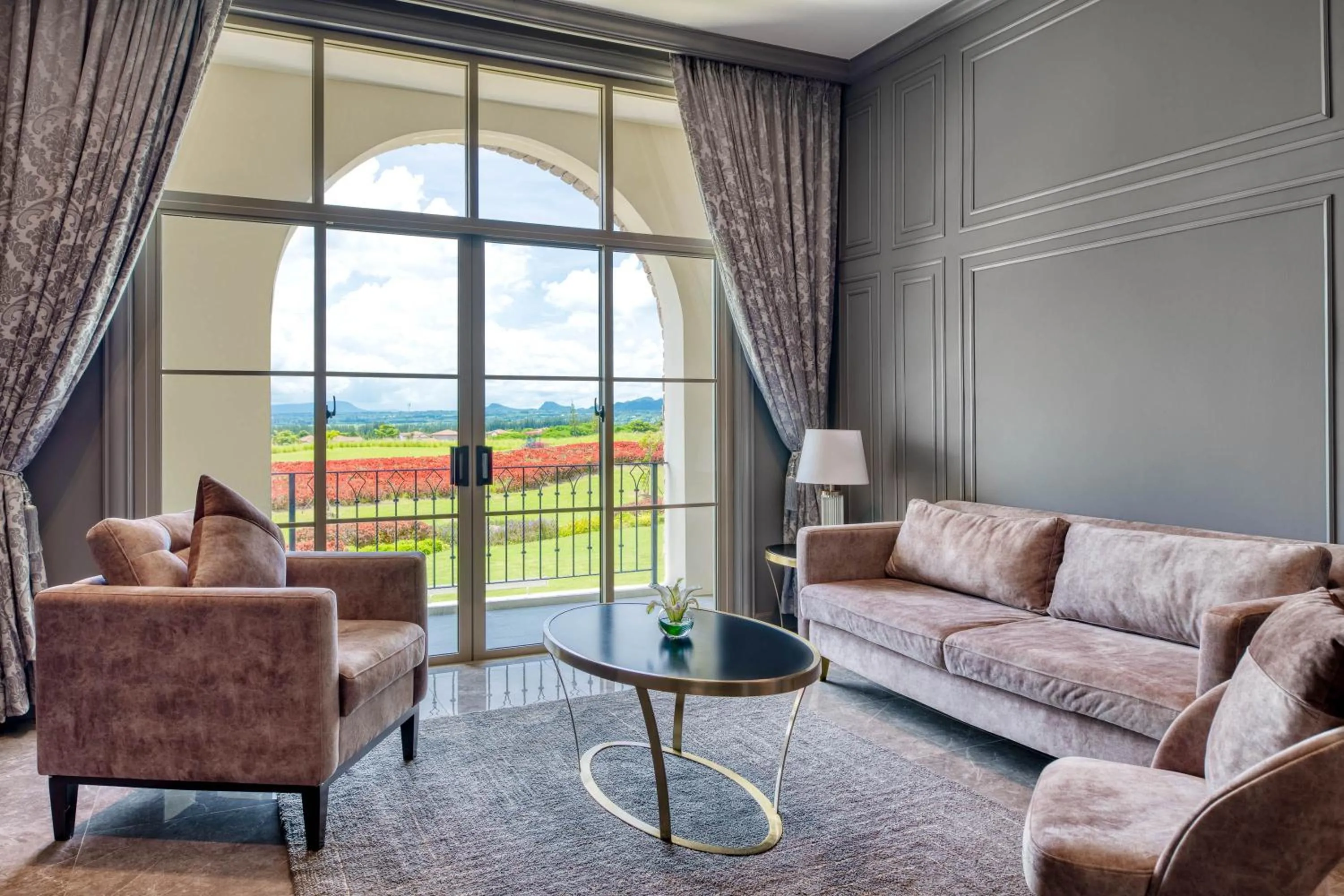 Living room in Mövenpick Resort Khao Yai