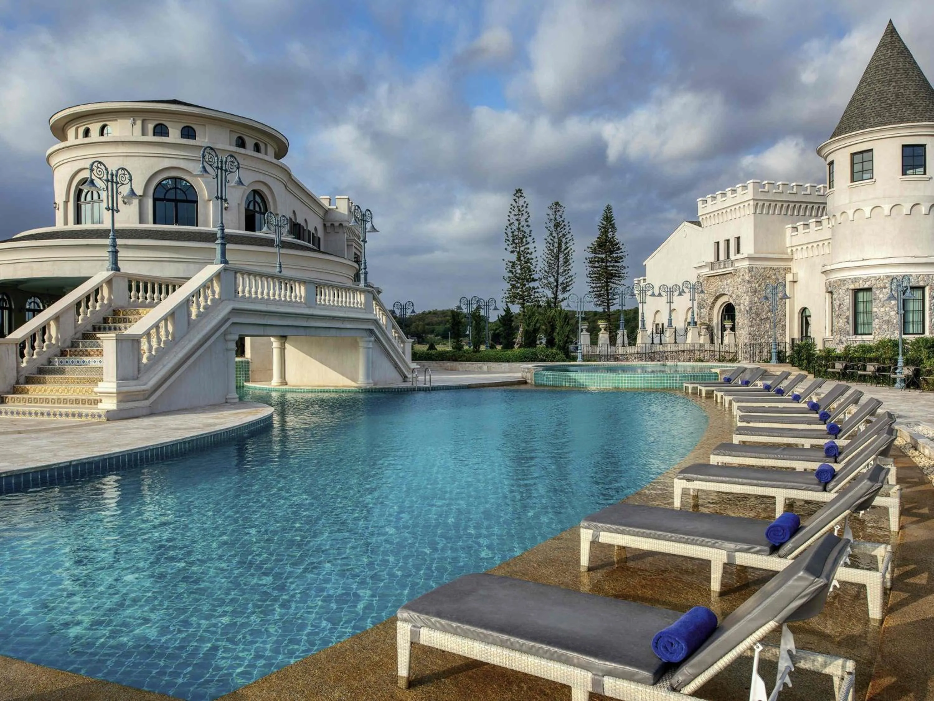 Pool view in Mövenpick Resort Khao Yai