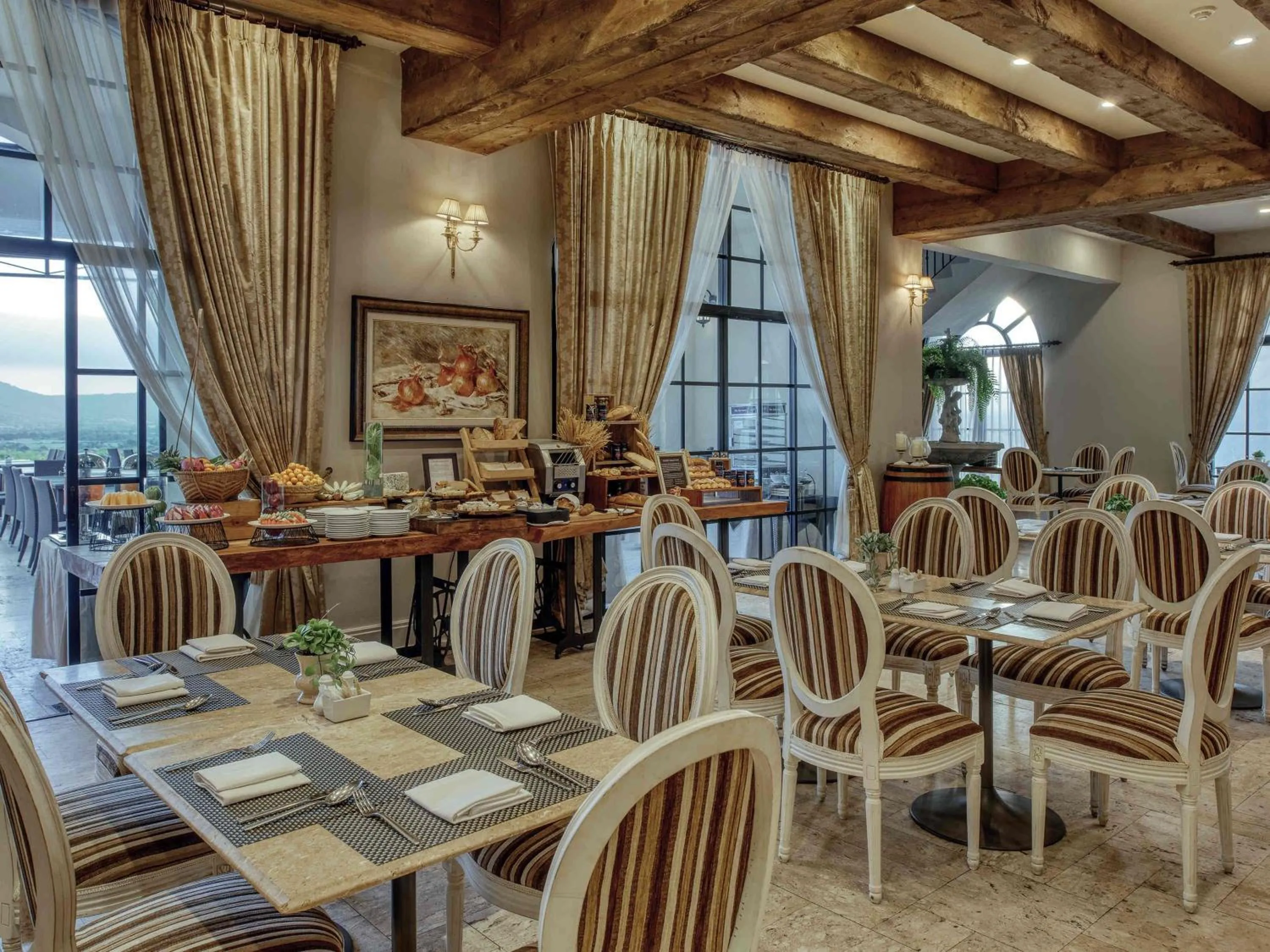 Restaurant/places to eat in Mövenpick Resort Khao Yai