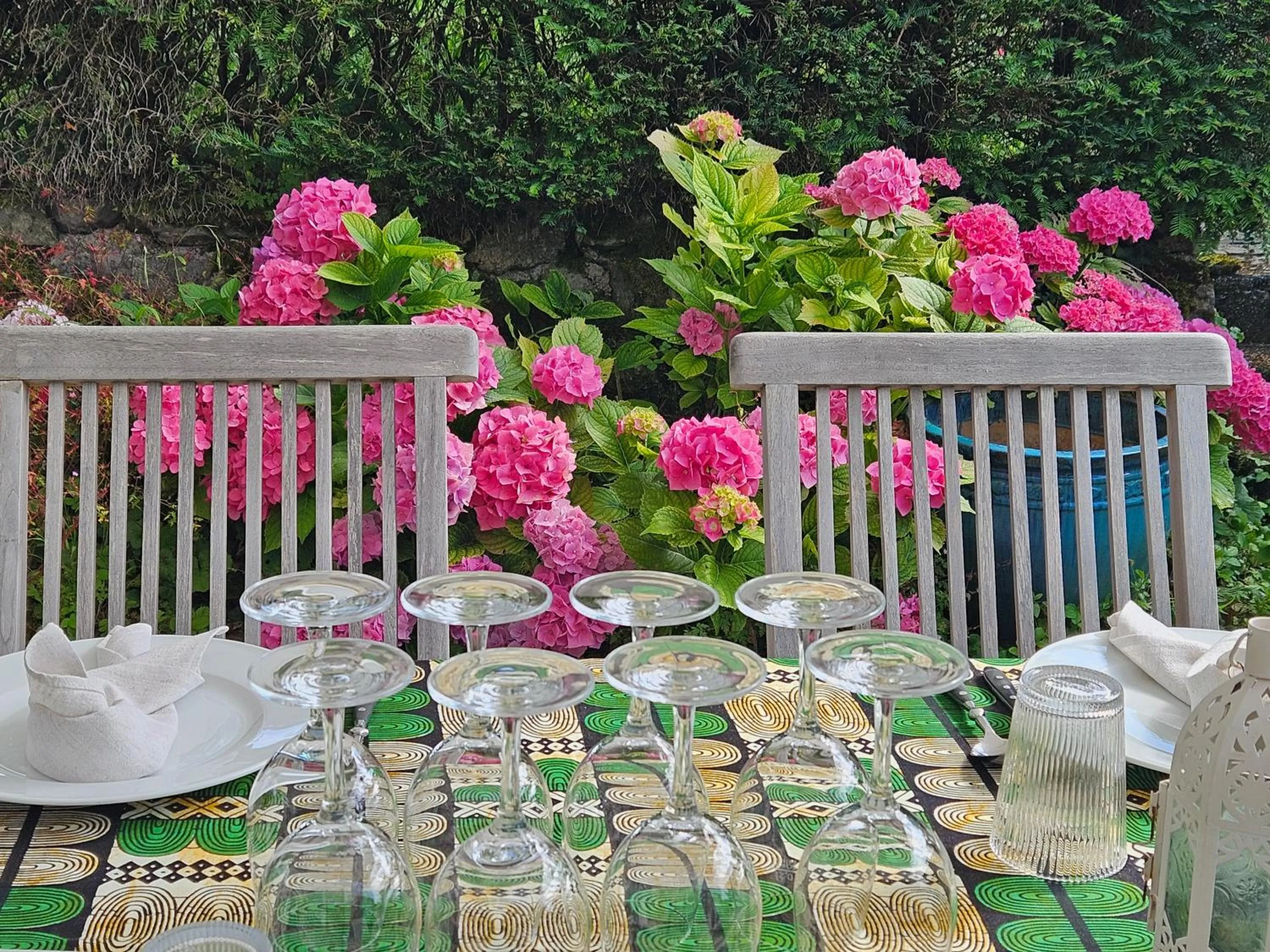 Restaurant/places to eat in Am Eichholz Galerie & Art-Hotel