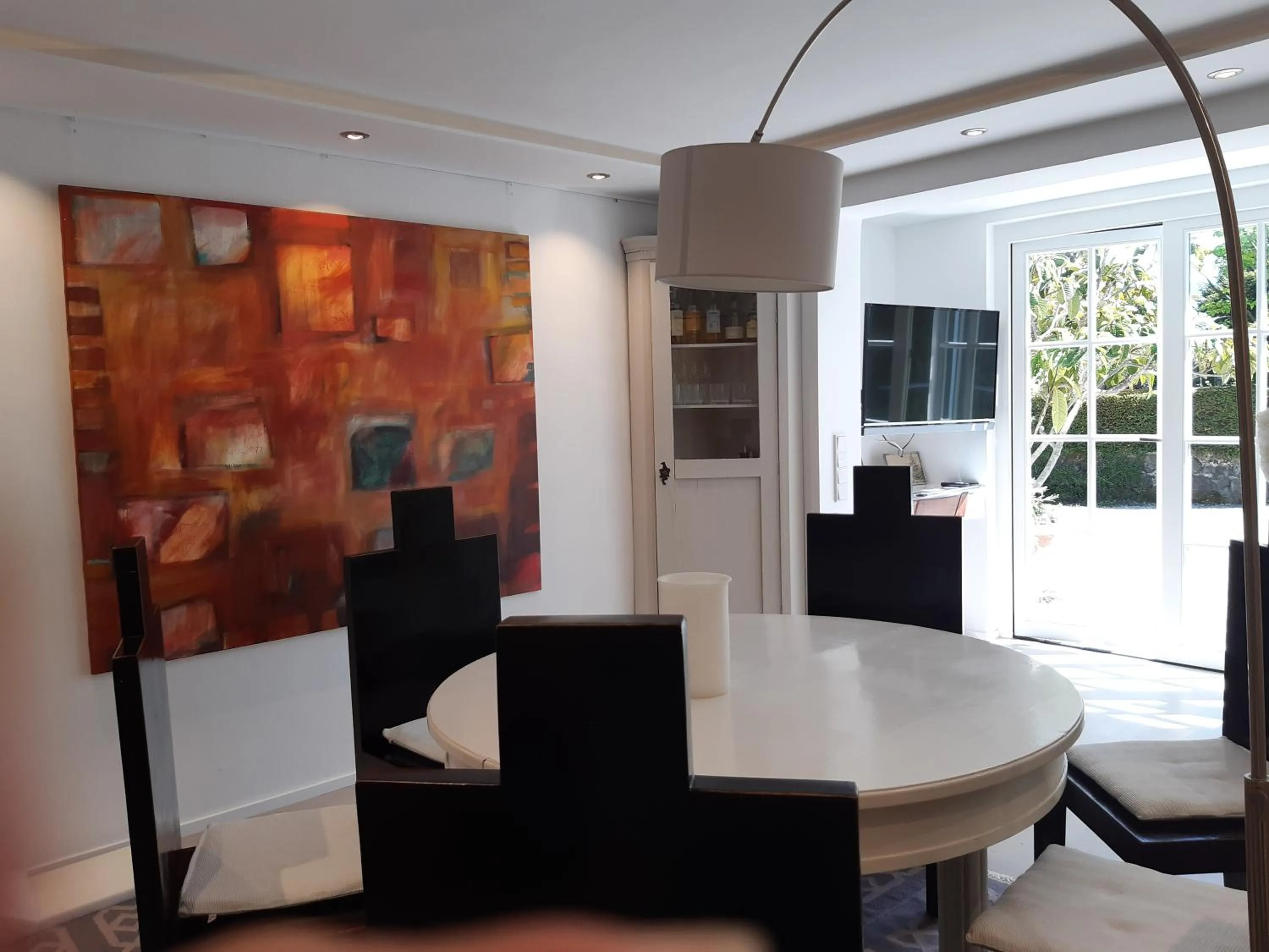 TV and multimedia in Am Eichholz Galerie & Art-Hotel