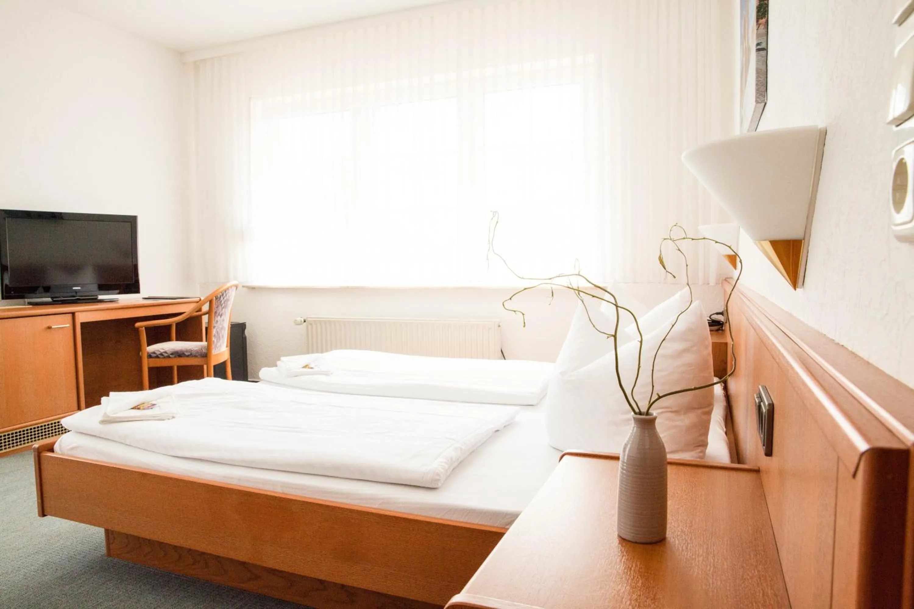 Photo of the whole room, Bed in Hotel Am Meilenstein