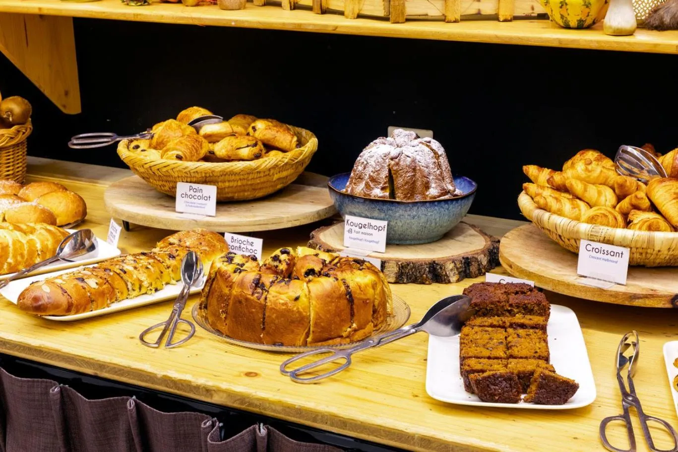 Buffet breakfast in Domaine du Hirtz, Restaurant & Spa
