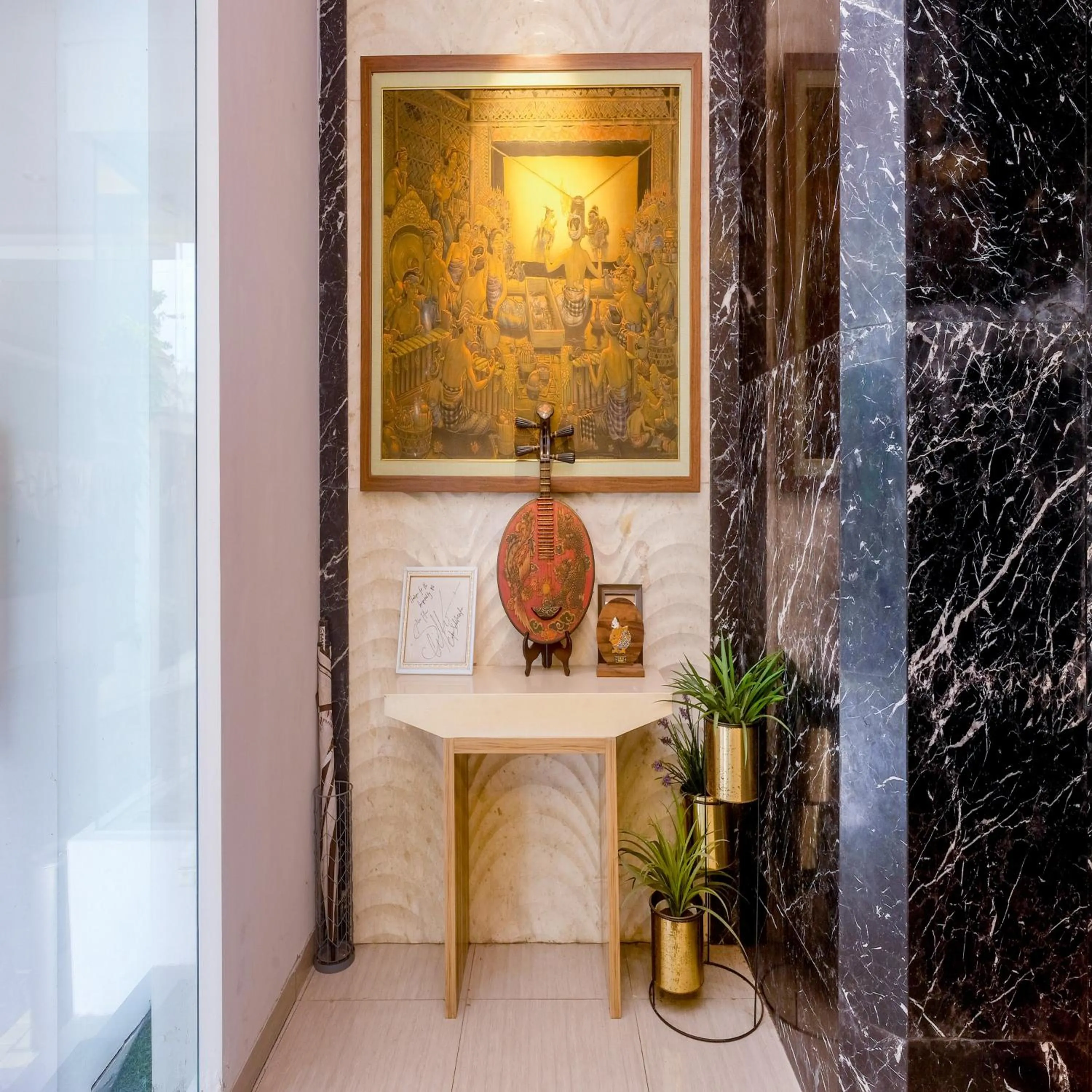 Property building in Sans Vibes Hotel Grand Omah Sastro Gejayan