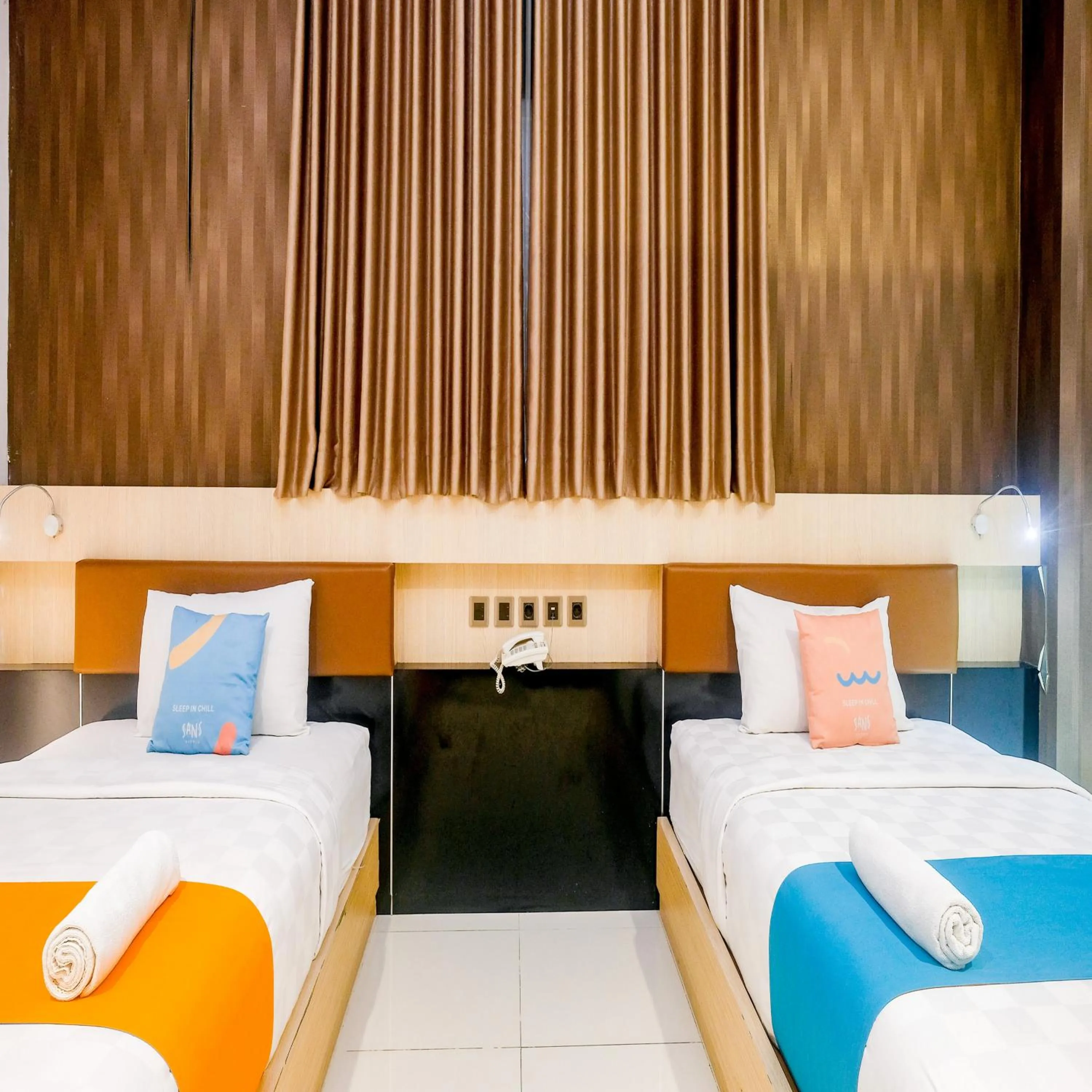 Bedroom, Bed in Sans Vibes Hotel Grand Omah Sastro Gejayan