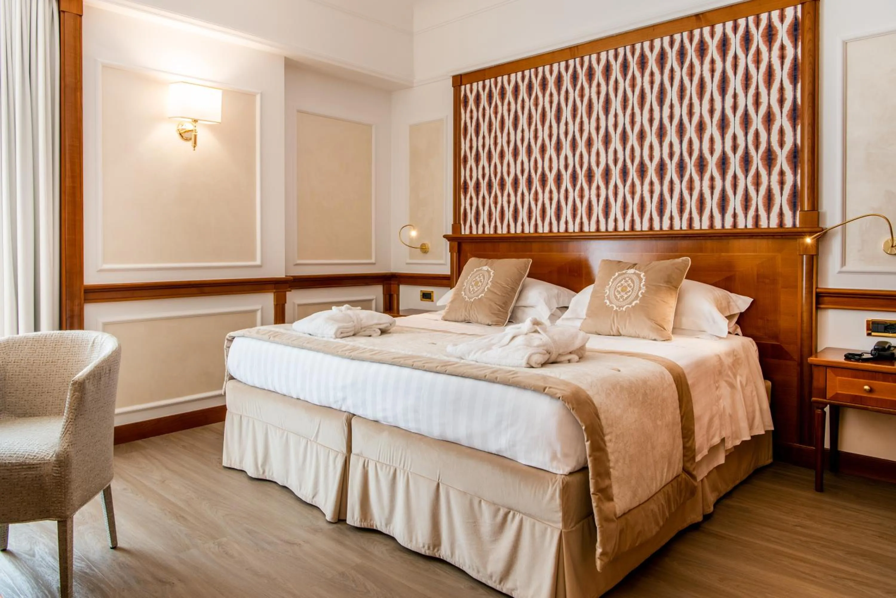 Bedroom, Bed in Grand Hotel Terme & Spa