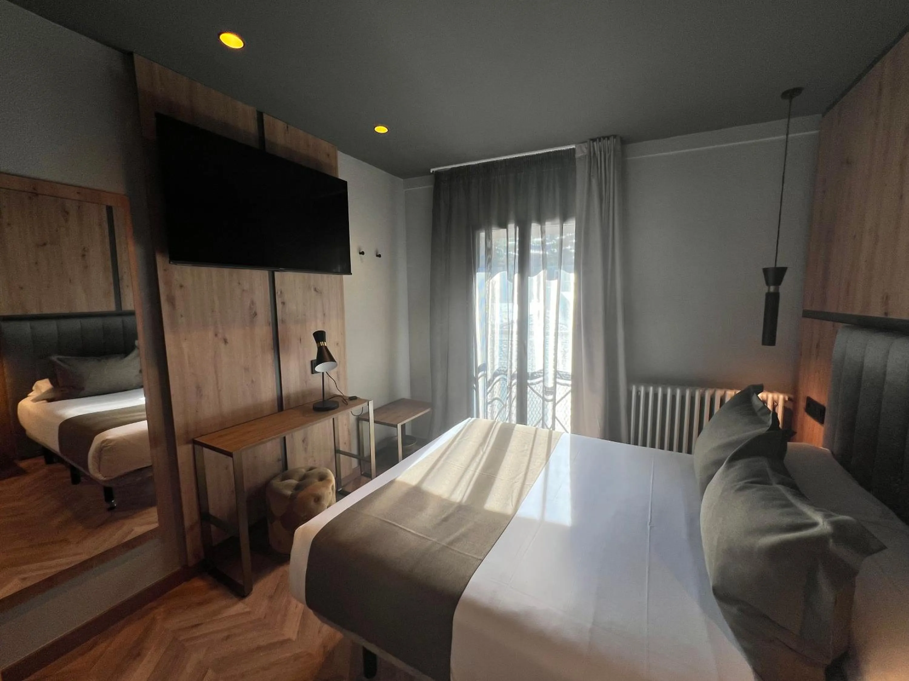 Bedroom, Bed in Yomo Petit Paris