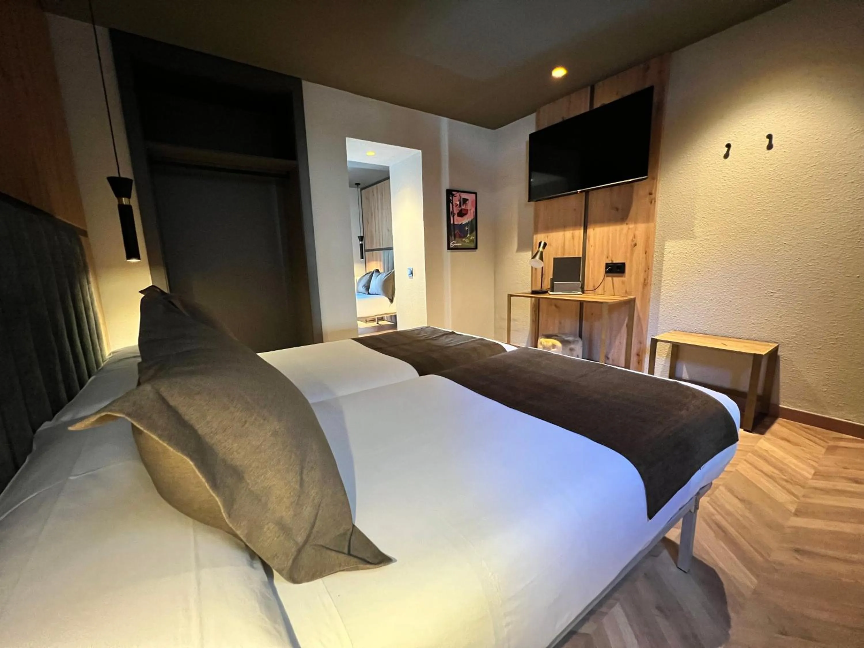 Bedroom, Bed in Yomo Petit Paris