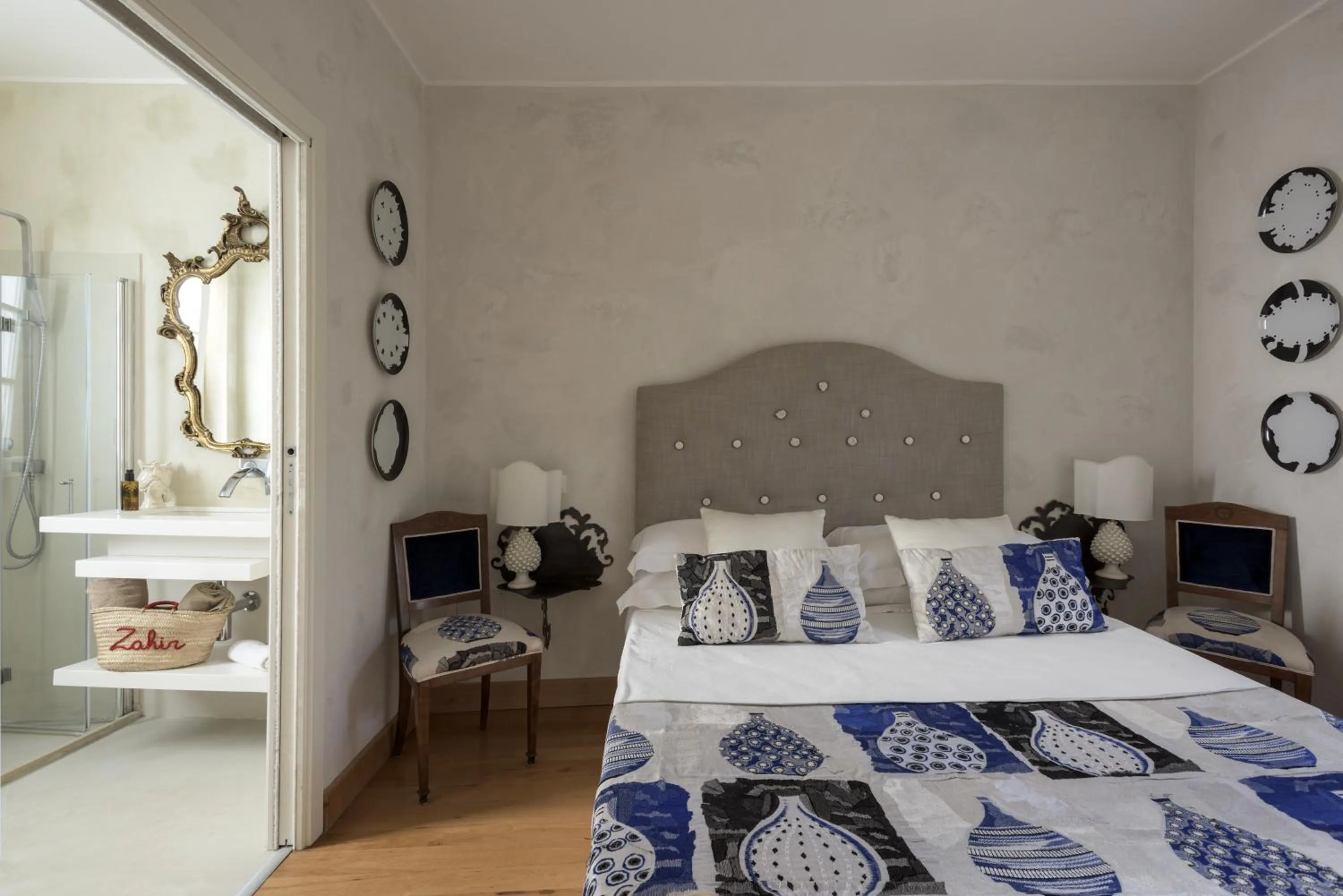 Bathroom, Bed in Zahir Country House Boutique Hotel Noto