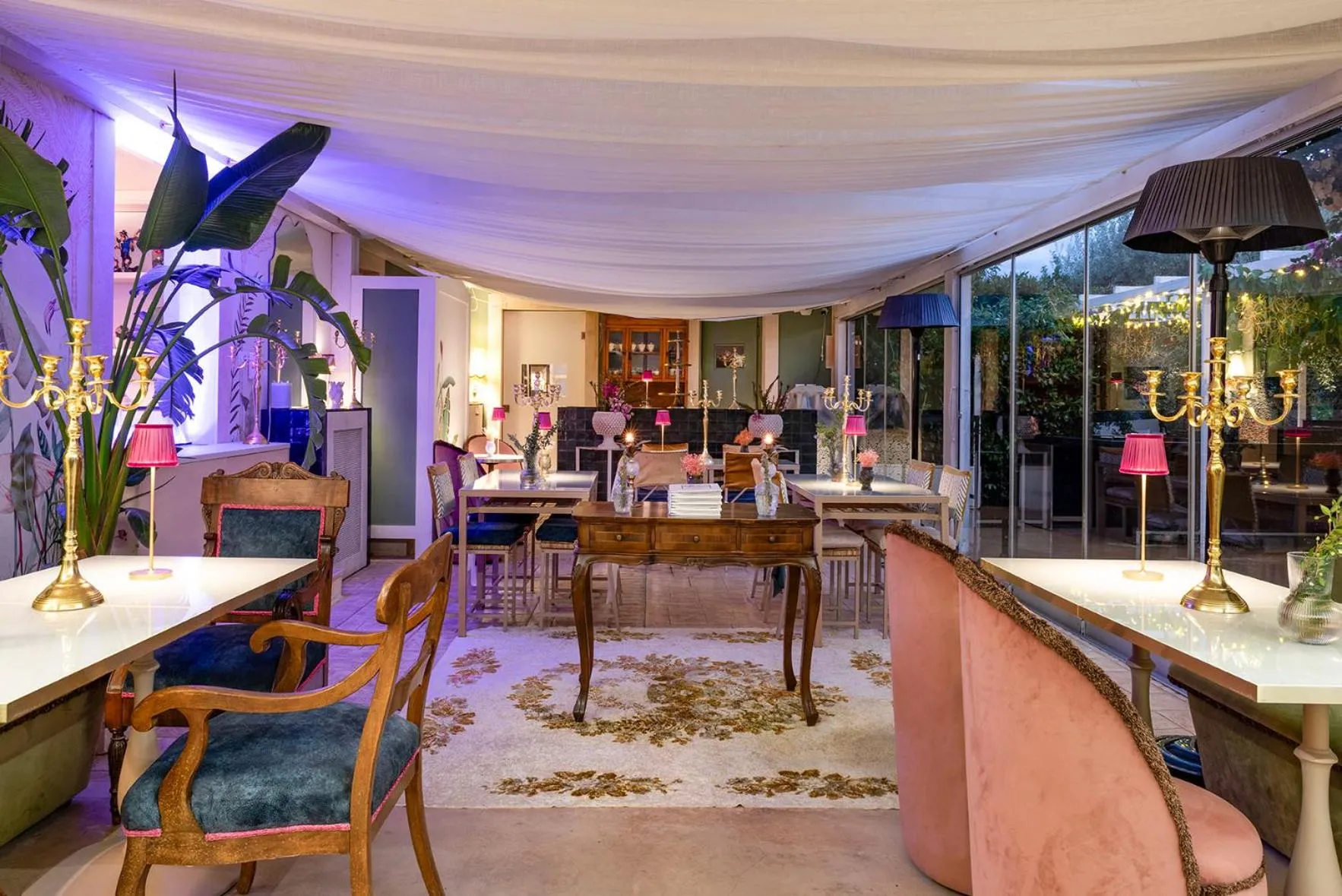 Restaurant/places to eat in Zahir Country House Boutique Hotel Noto