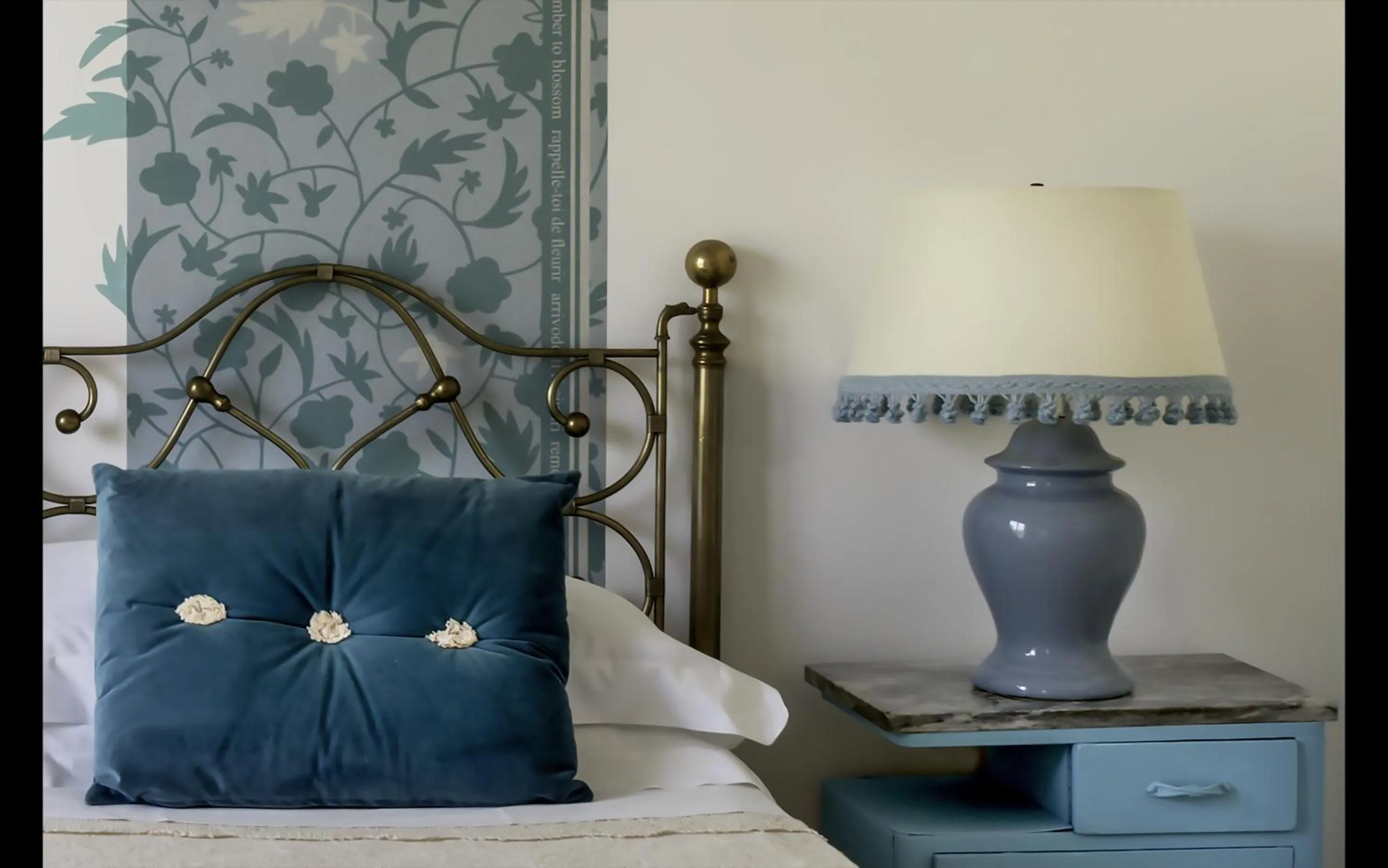 Bed in Zahir Country House Boutique Hotel Noto