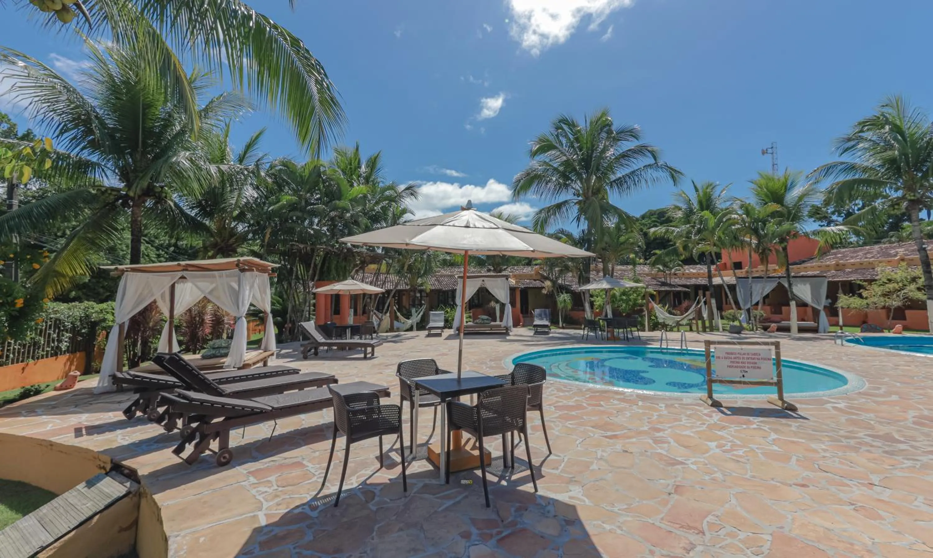 Swimming pool in Estação Santa Fé Hotel e Pousada