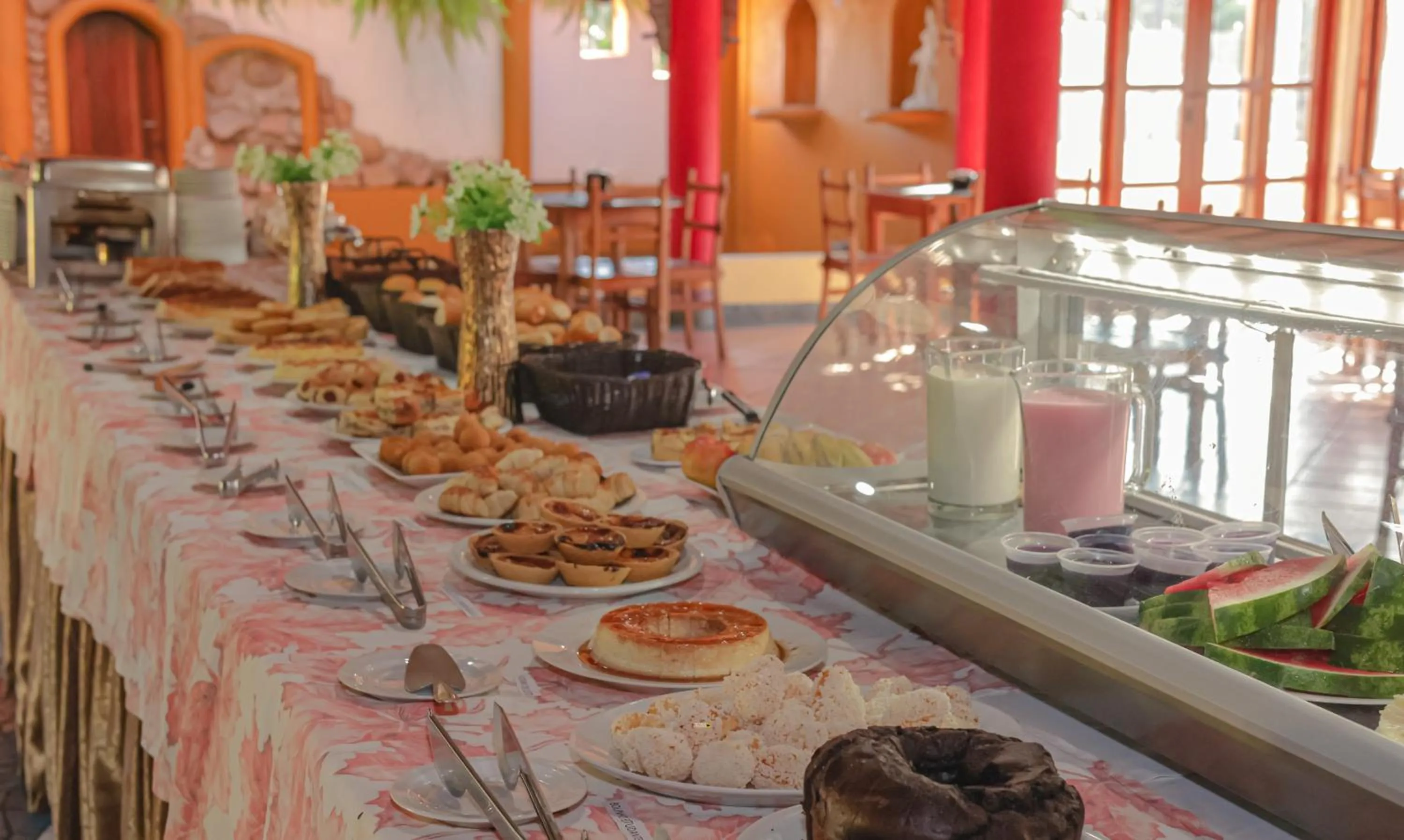 Breakfast in Estação Santa Fé Hotel e Pousada