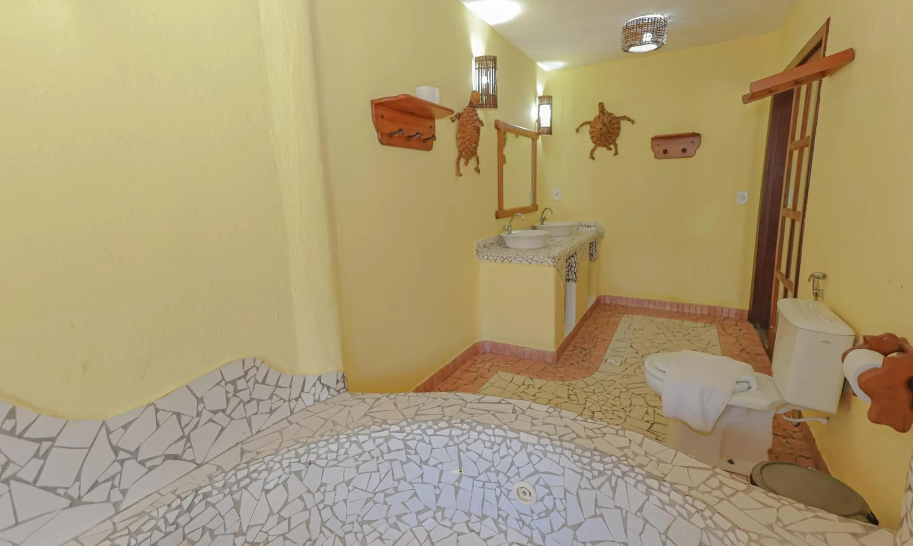 Bathroom, Bed in Estação Santa Fé Hotel e Pousada