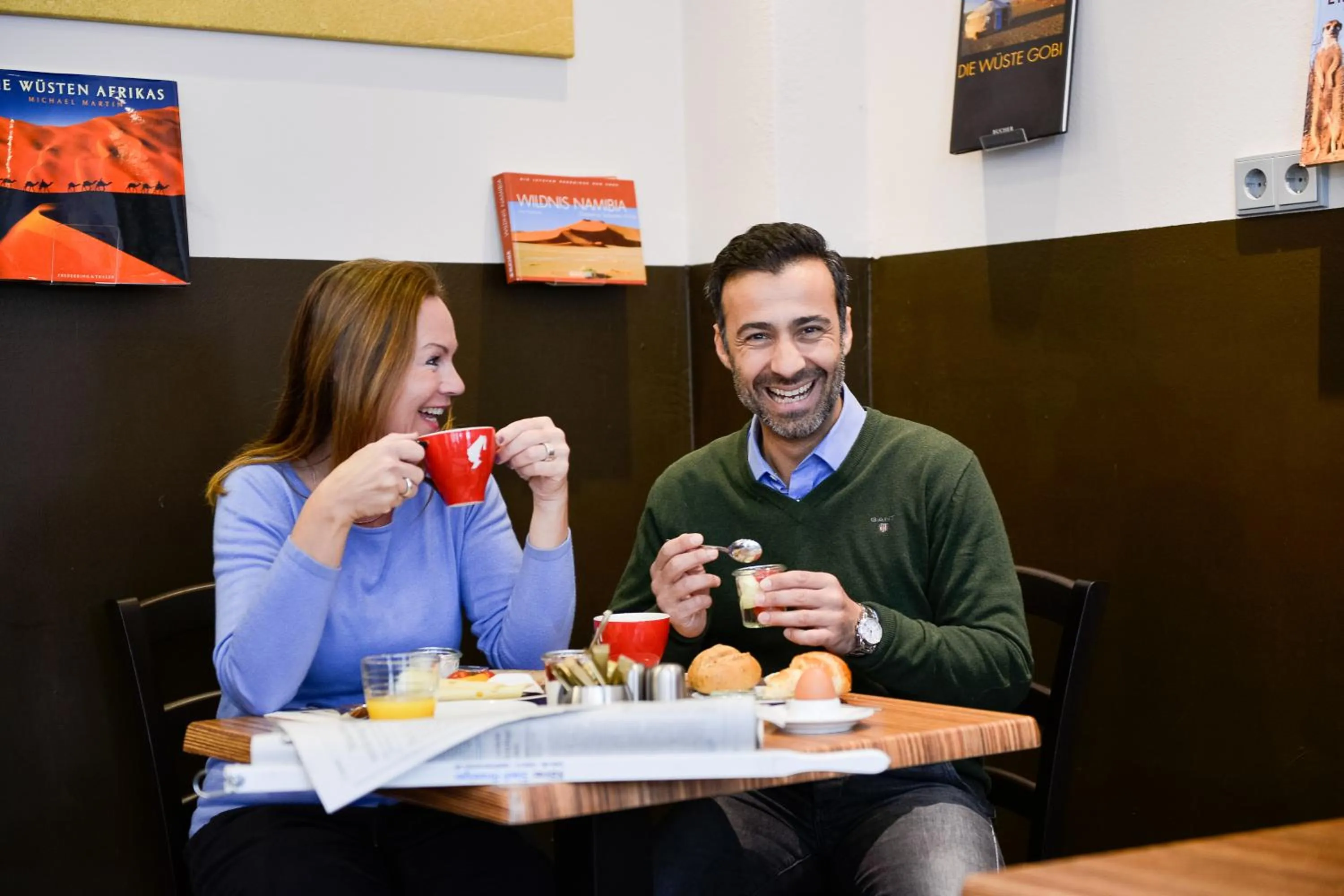 Lobby or reception in Hotel Sandmanns am Dom