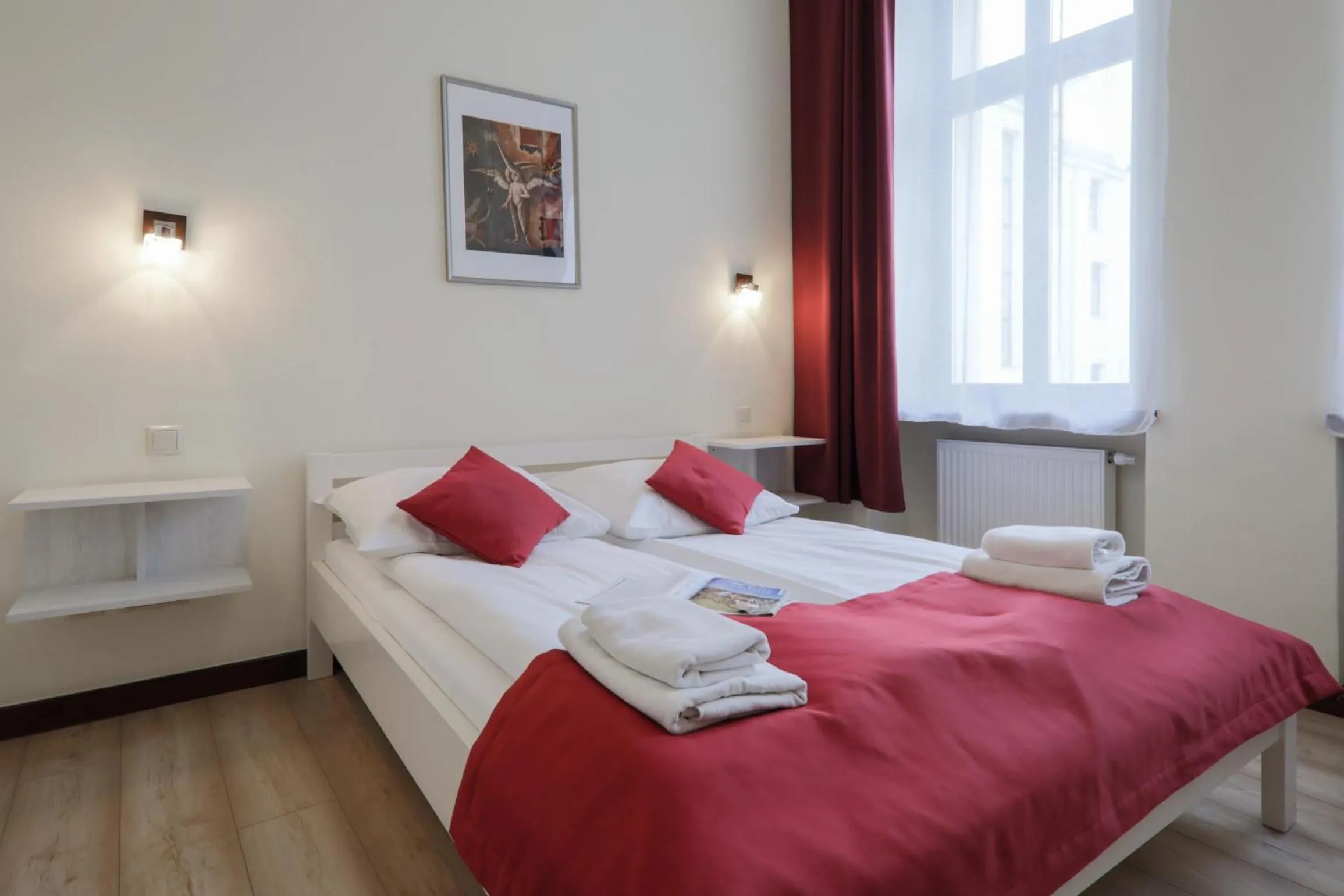 Photo of the whole room, Bed in Kamienica Pod Aniołami