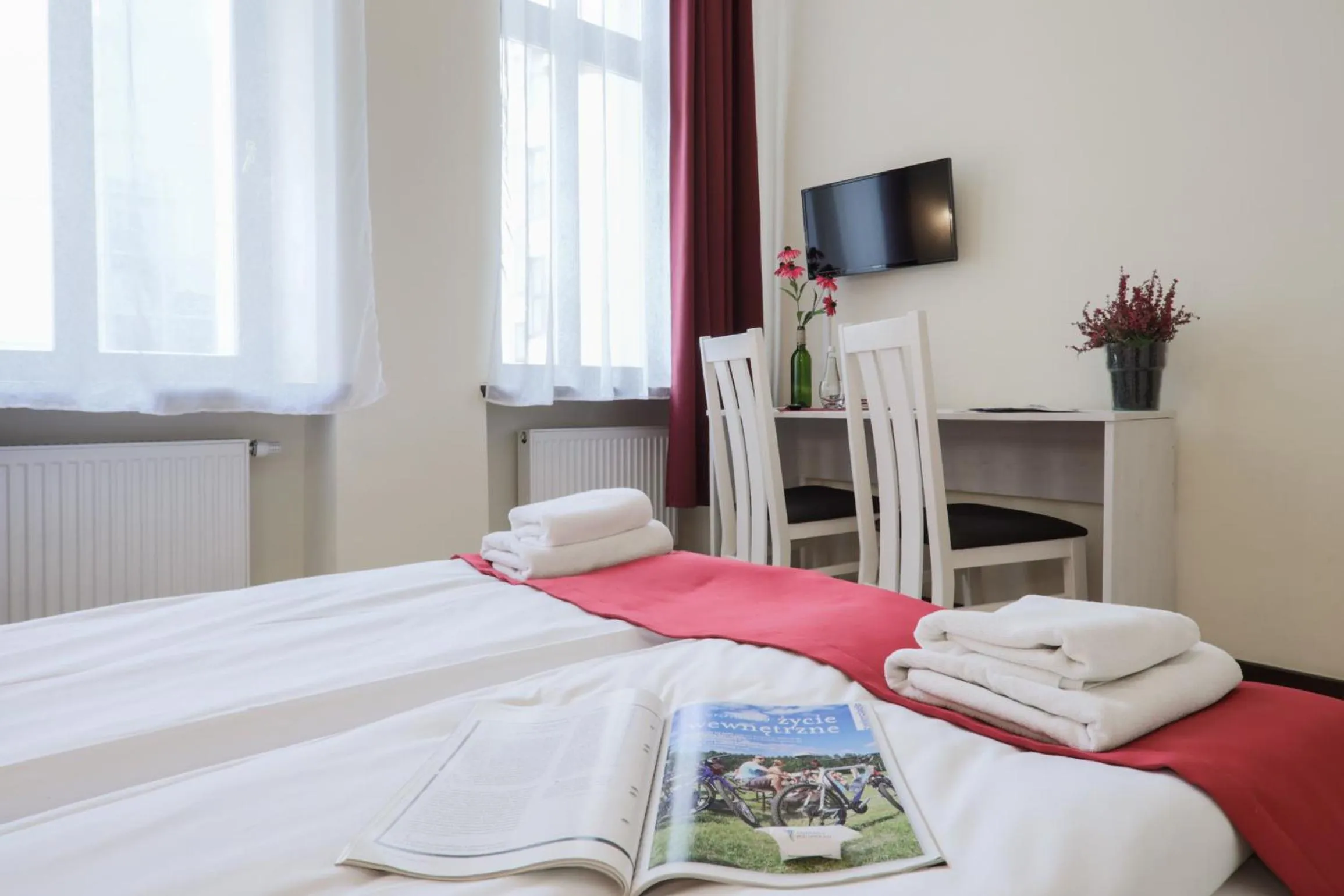 Bedroom, Bed in Kamienica Pod Aniołami