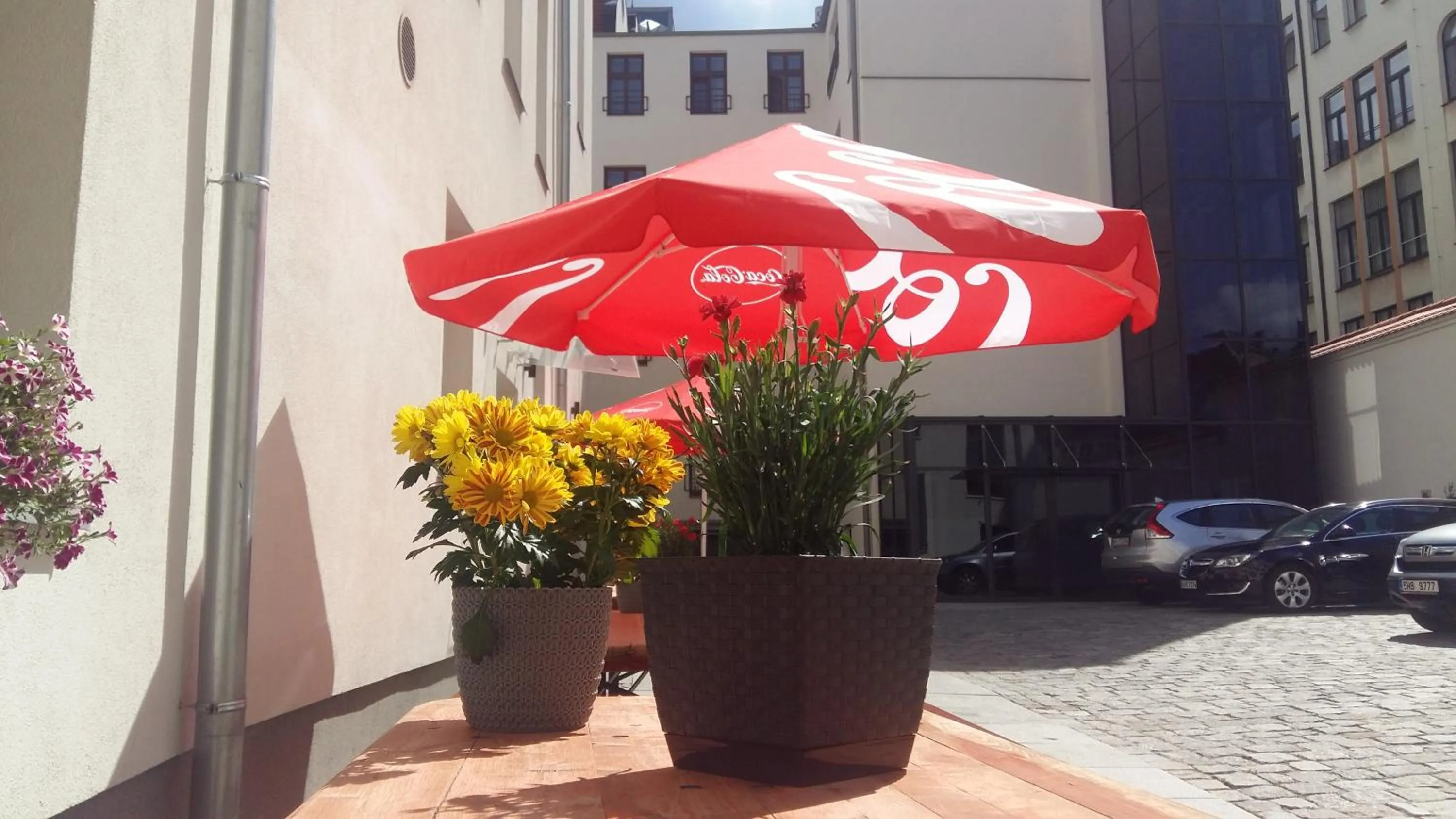 Parking in Kamienica Pod Aniołami