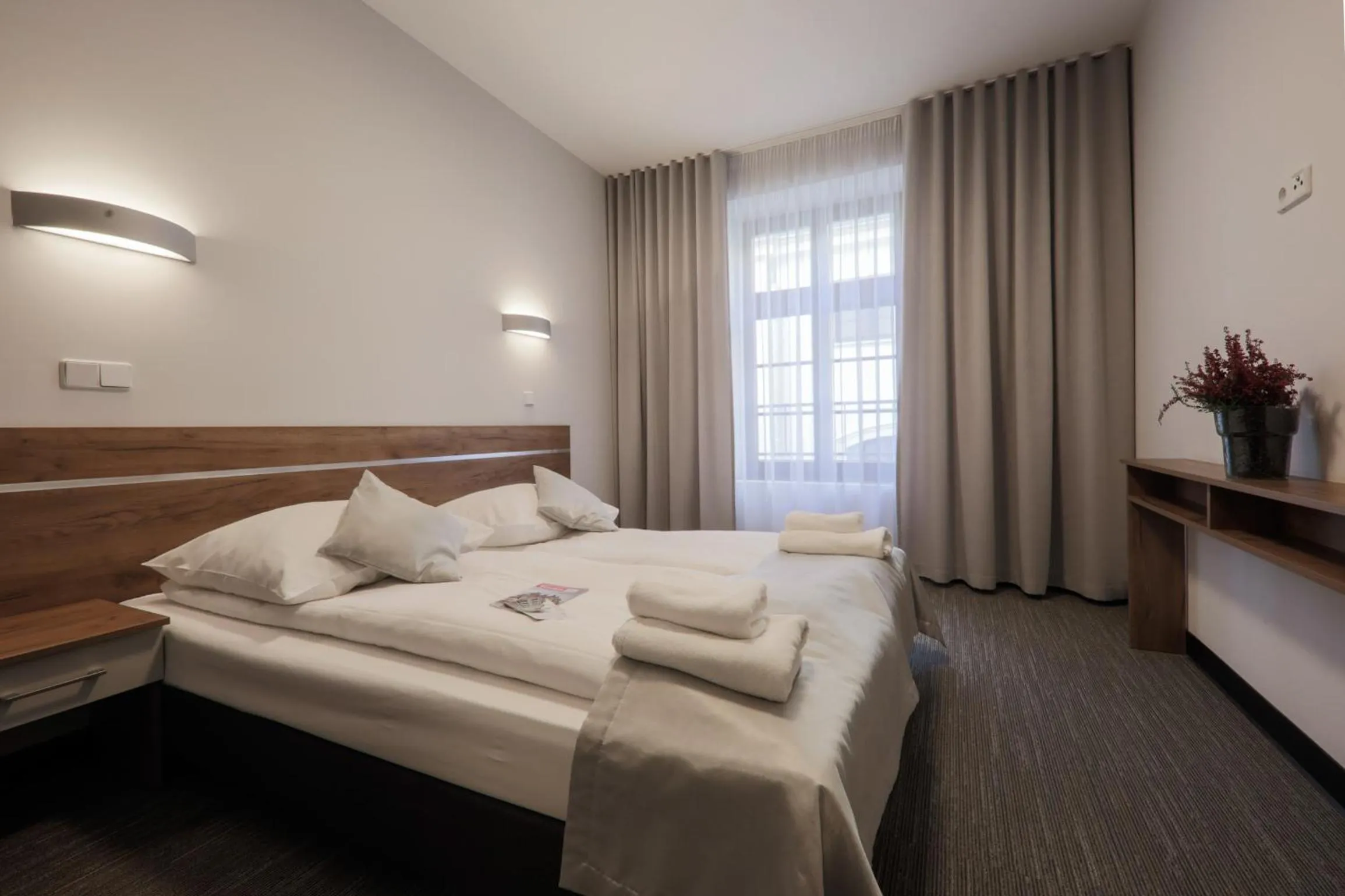 Photo of the whole room, Bed in Kamienica Pod Aniołami