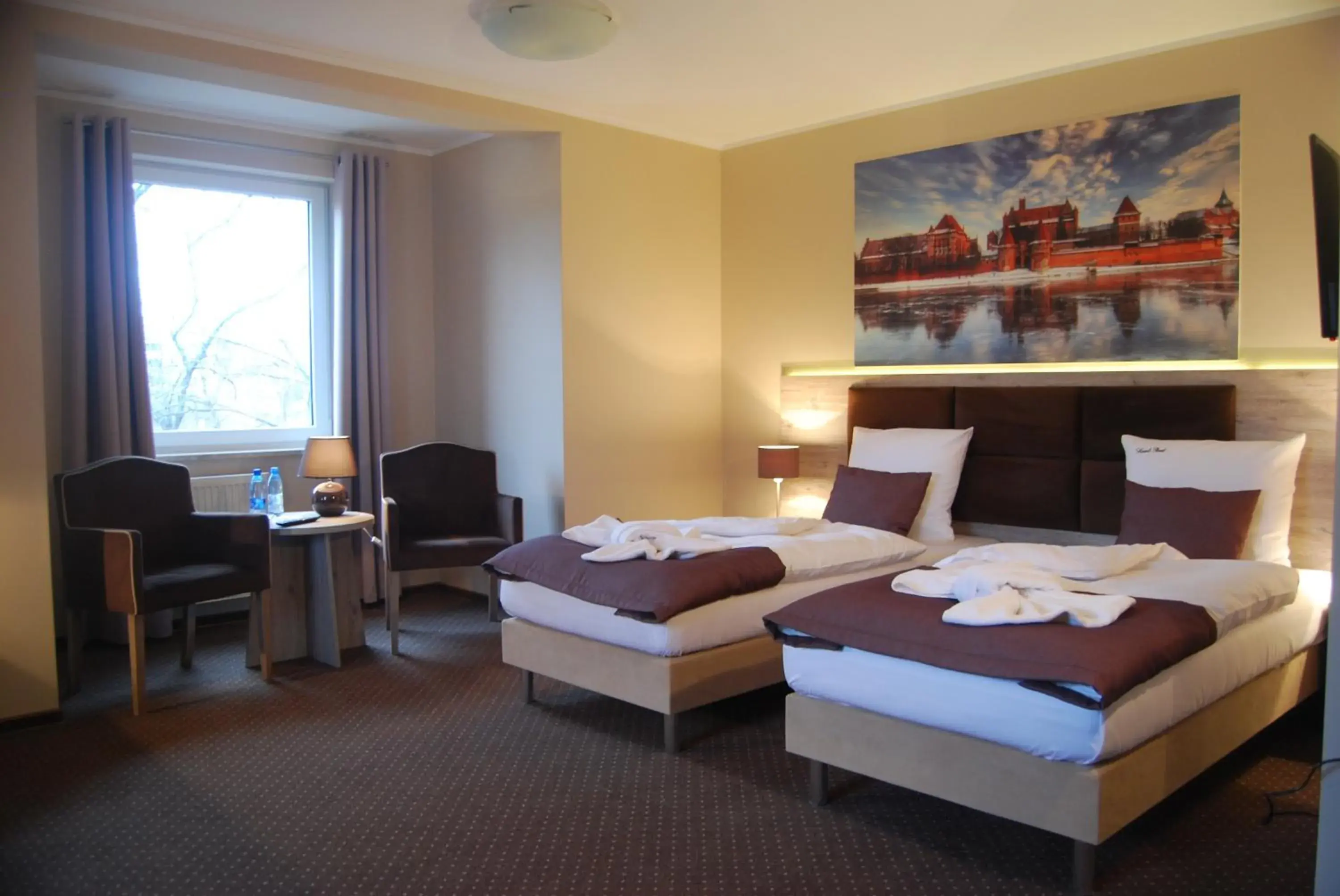 Deluxe Double or Twin Room in Hotel Piast przy Zamku Deluxe Double or Twin Room in Hotel Piast przy Zamku