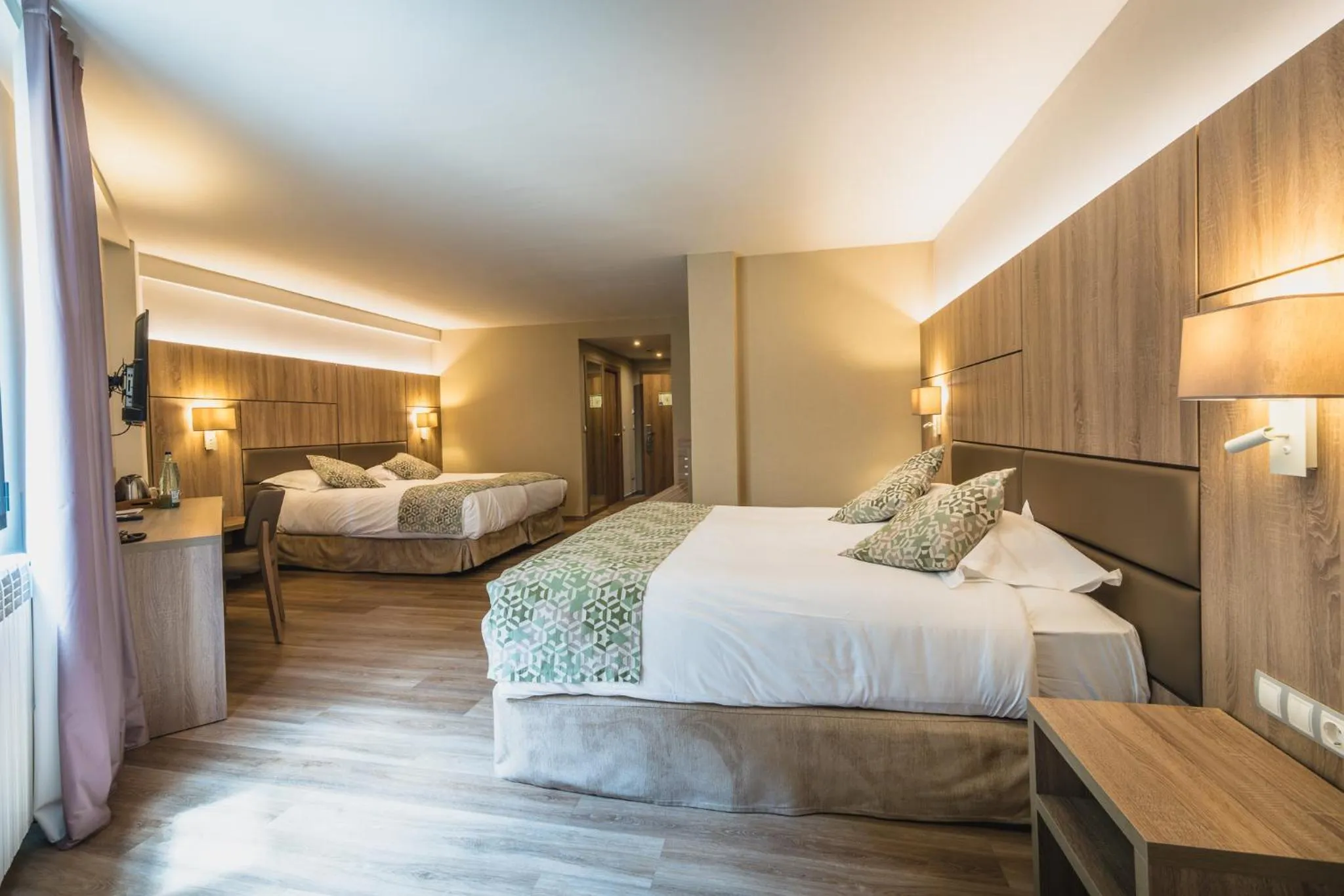 Bed in Hotel Princesa Parc