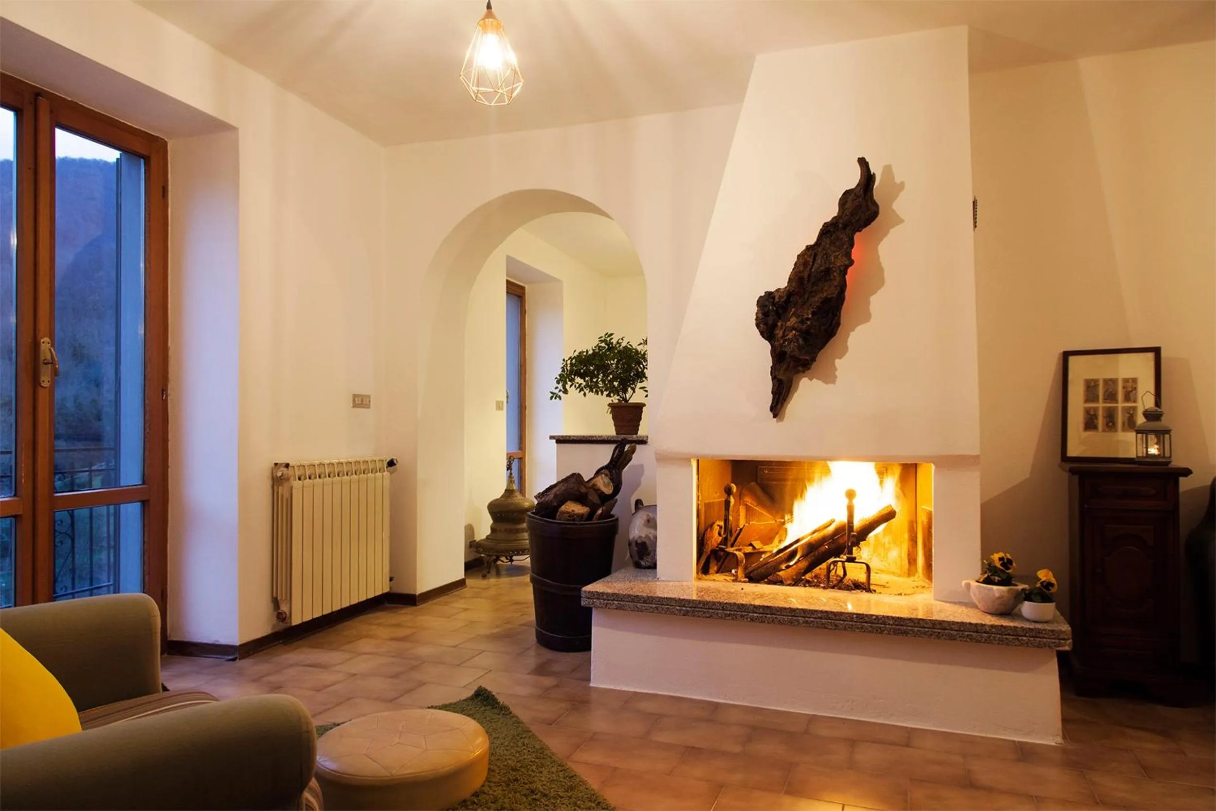 Communal lounge/ TV room in Ca'Luni