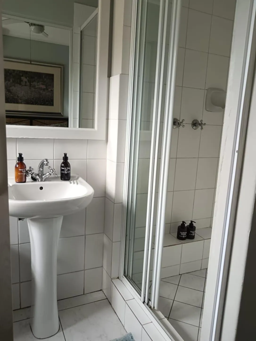 Bathroom in Hillton Manor Guest House