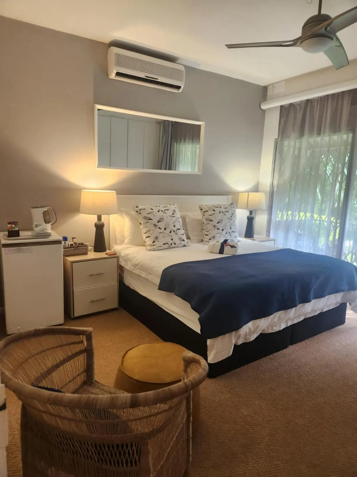 Bedroom, Bed in Hillton Manor Guest House