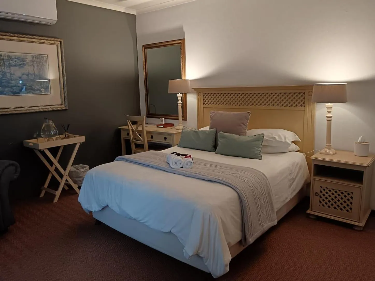 Bedroom, Bed in Hillton Manor Guest House